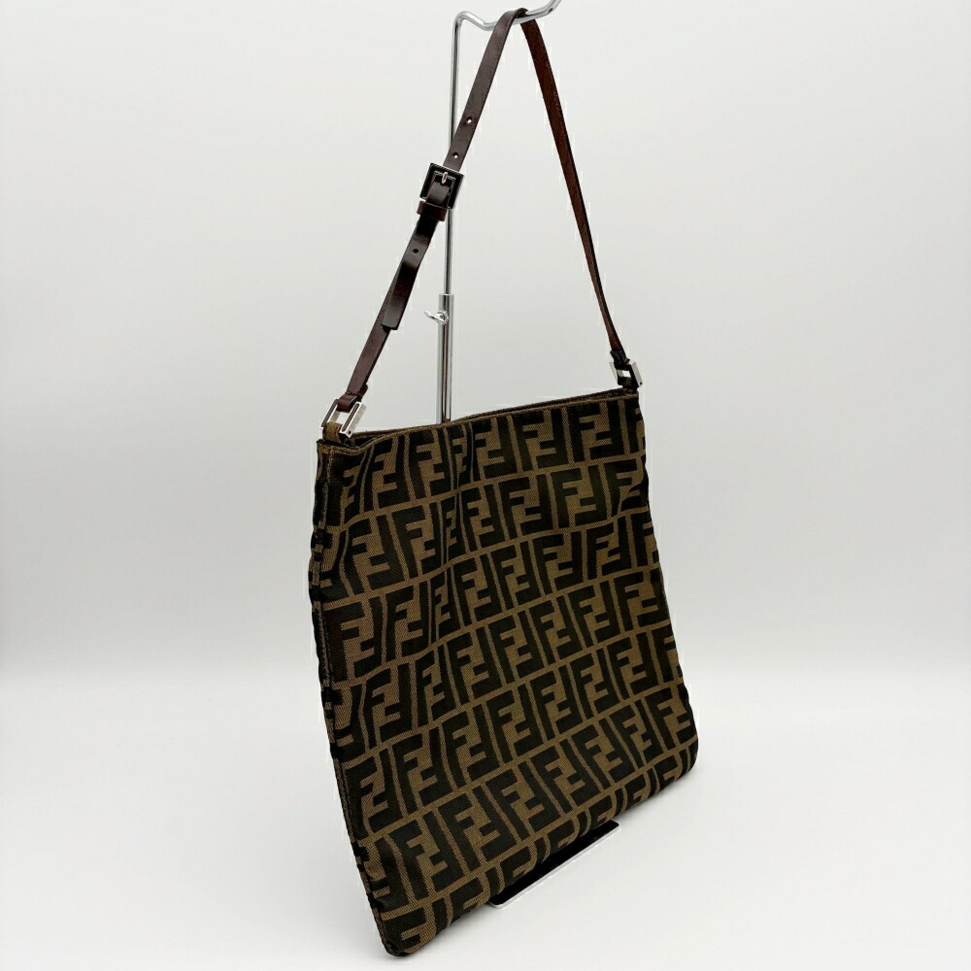 Fendi Dark Brown Canvas Leather Shoulder Bag (Pre-Owned)