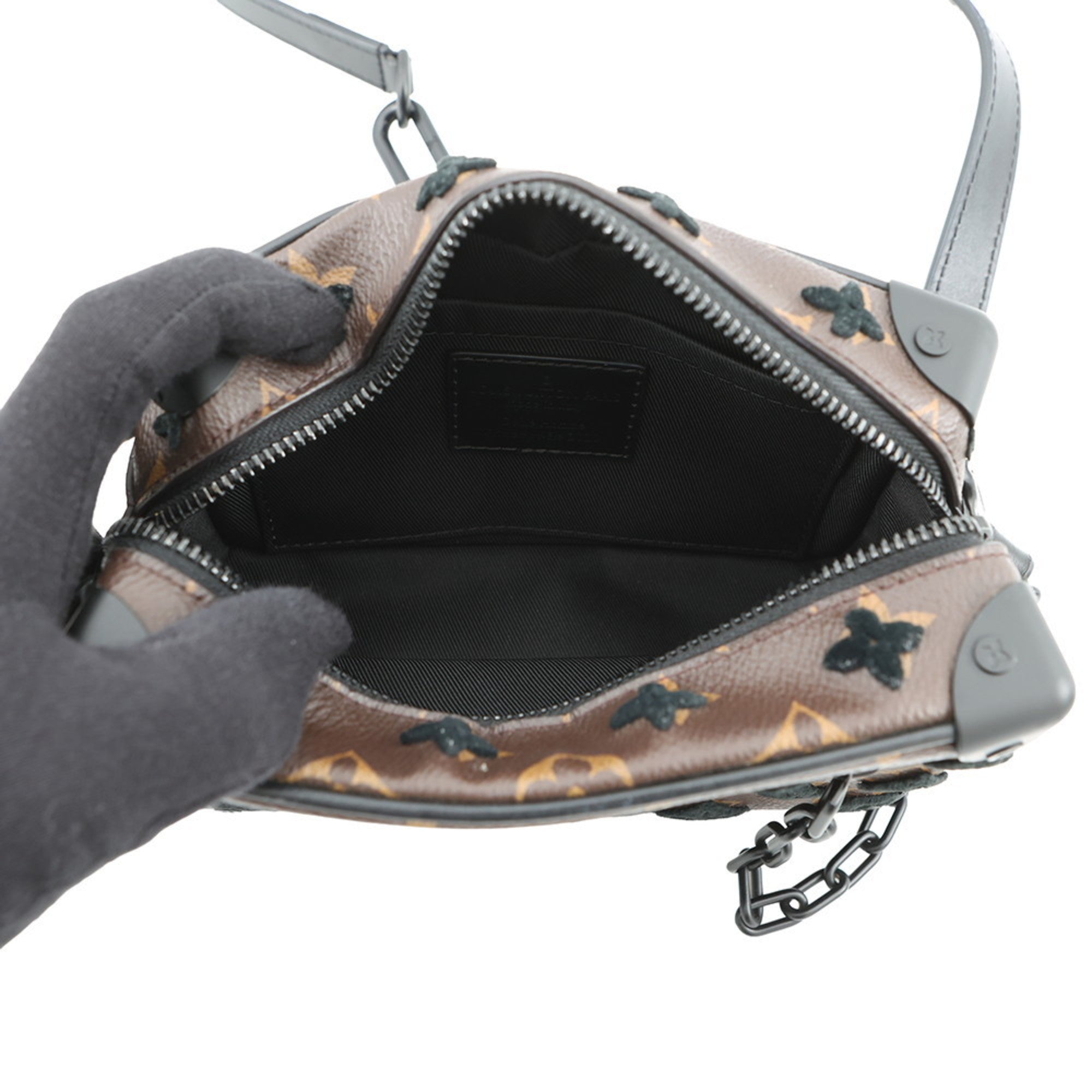 Louis Vuitton Monogram Tuffetage Black Monogram Noir Monogram Handbag Shoulder Bag (Pre-Owned)