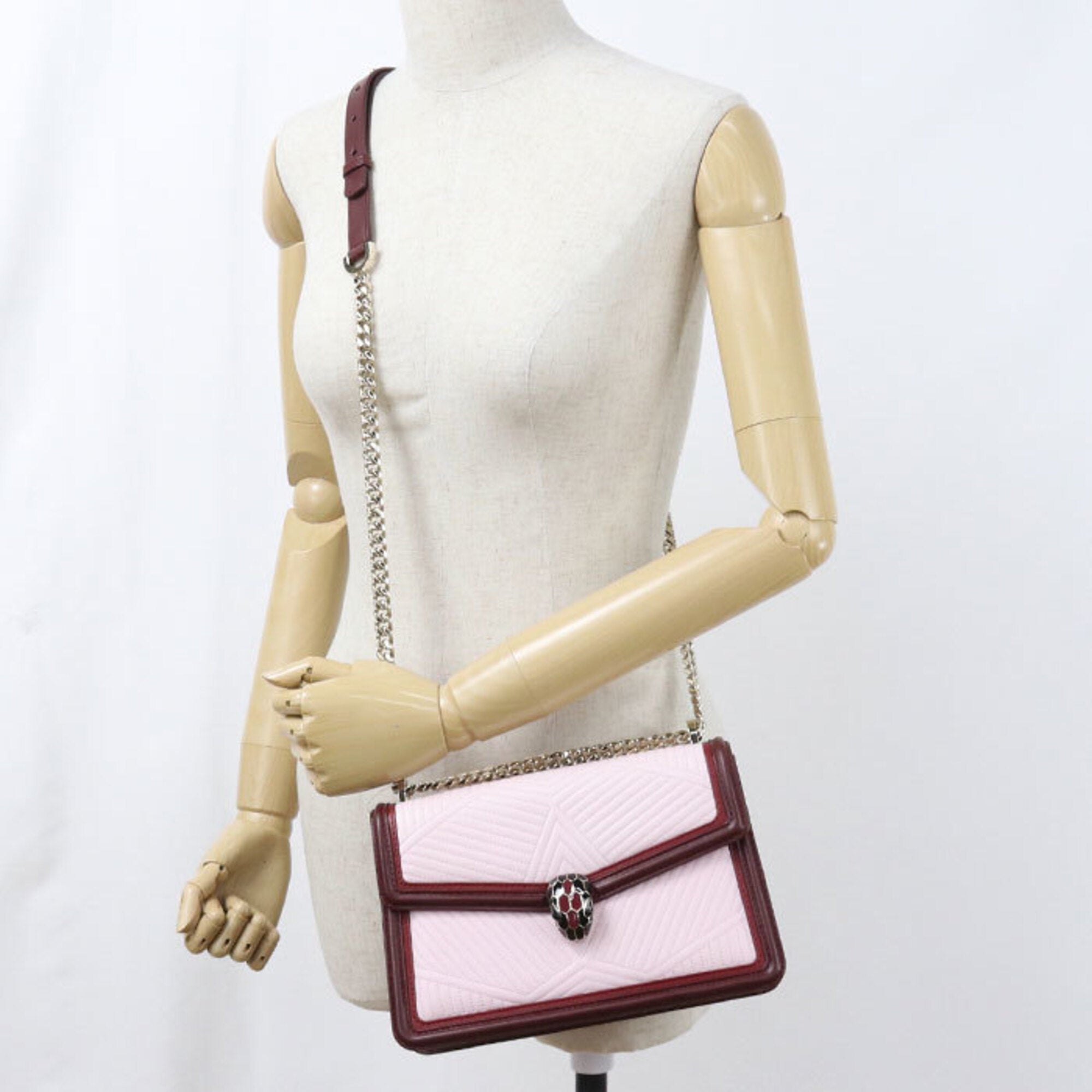Bvlgari Pink Leather Shoulder Bag (Pre-Owned)