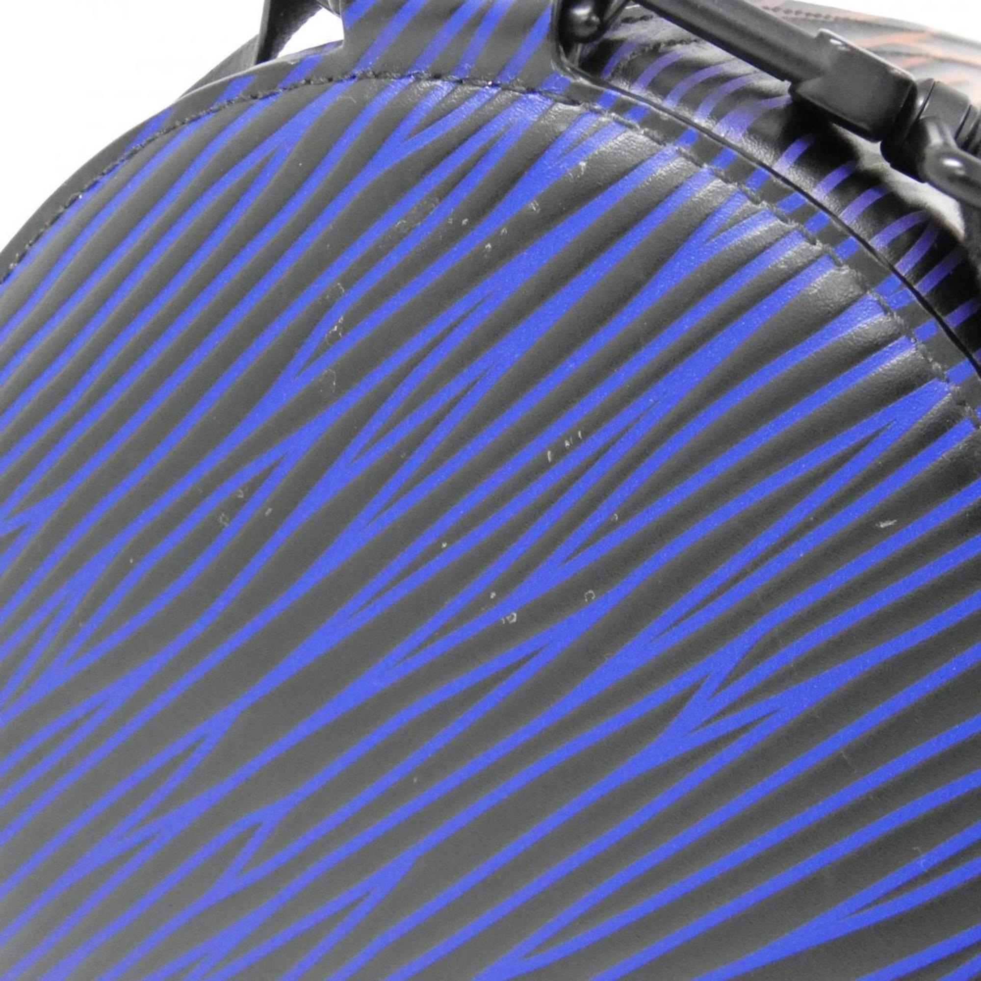 Louis Vuitton Black Leather Shoulder Bag (Pre-Owned)