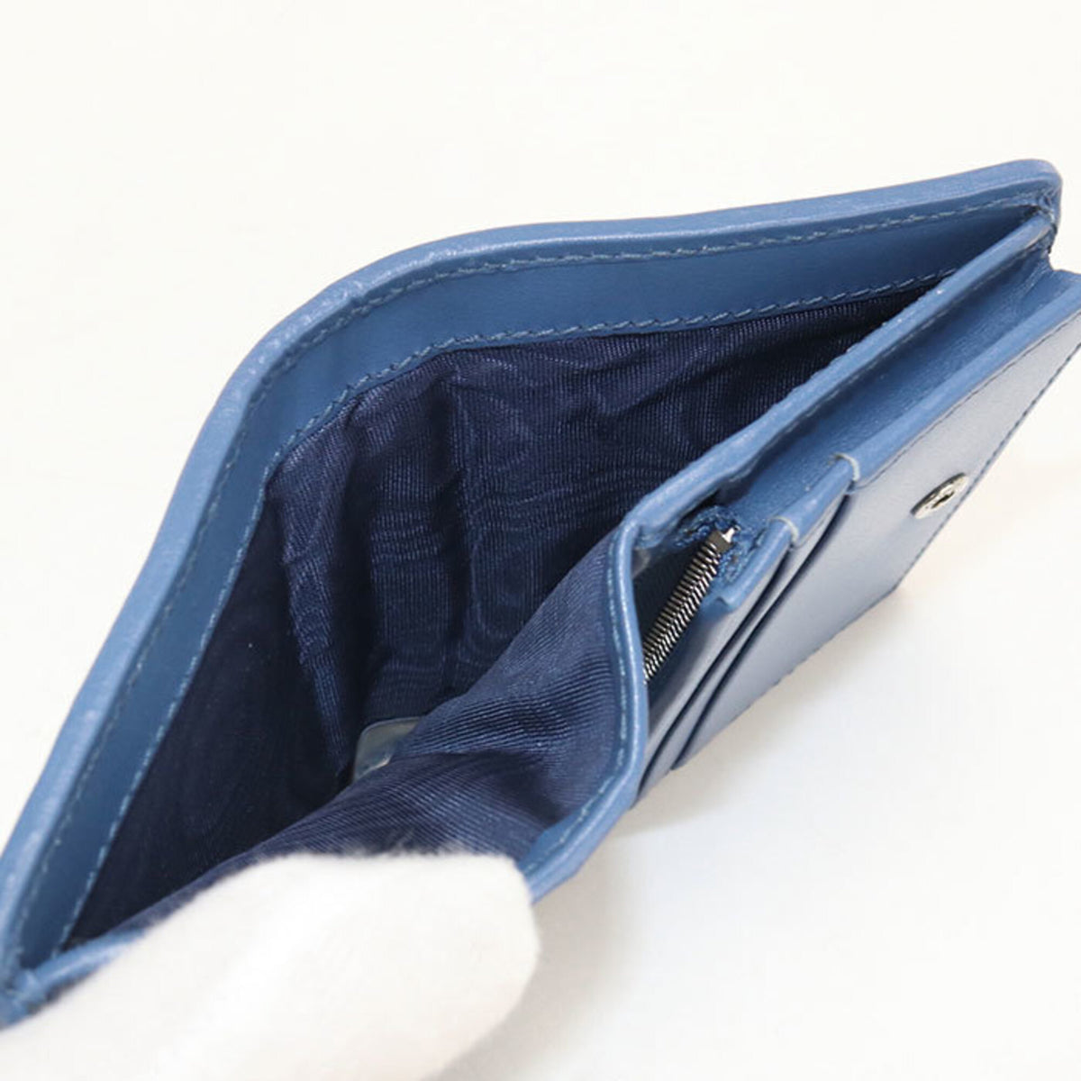 Gucci Blue Leather Wallet (Bi-Fold) (Pre-Owned)