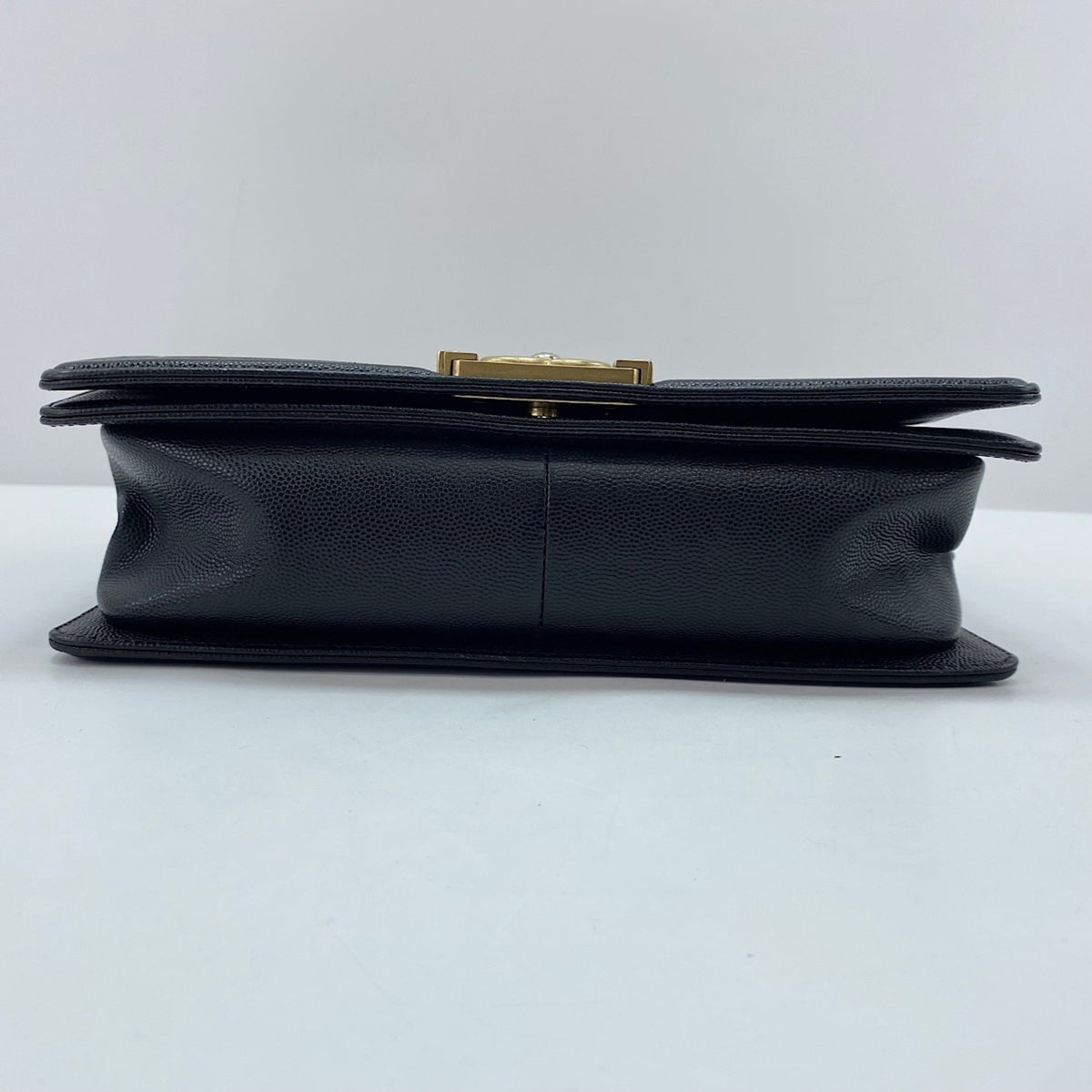 Chanel Black Shoulder Bag (Pre-Owned)