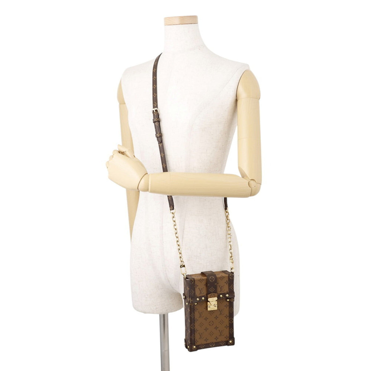 Louis Vuitton Brown Monogram Reverse Shoulder Bag (Pre-Owned)