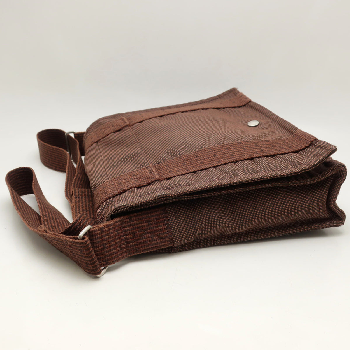 Hermes Her Line Brown Nylon Canvas Shoulder Bag (Pre-Owned)