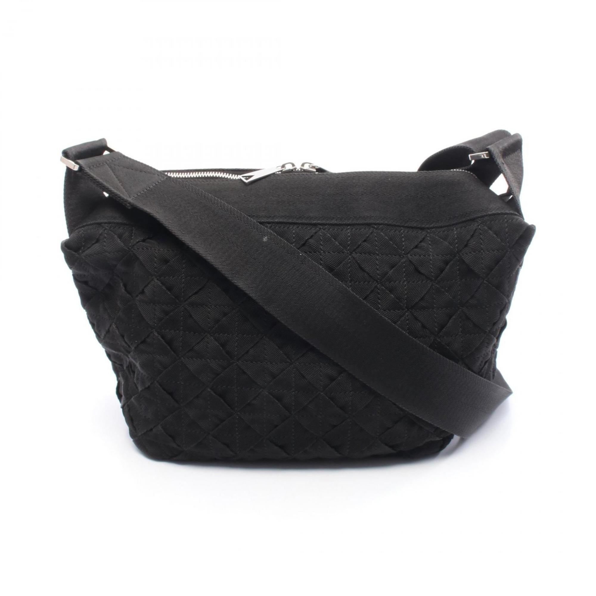 Bottega Veneta Black Nylon Canvas Shoulder Bag (Pre-Owned)