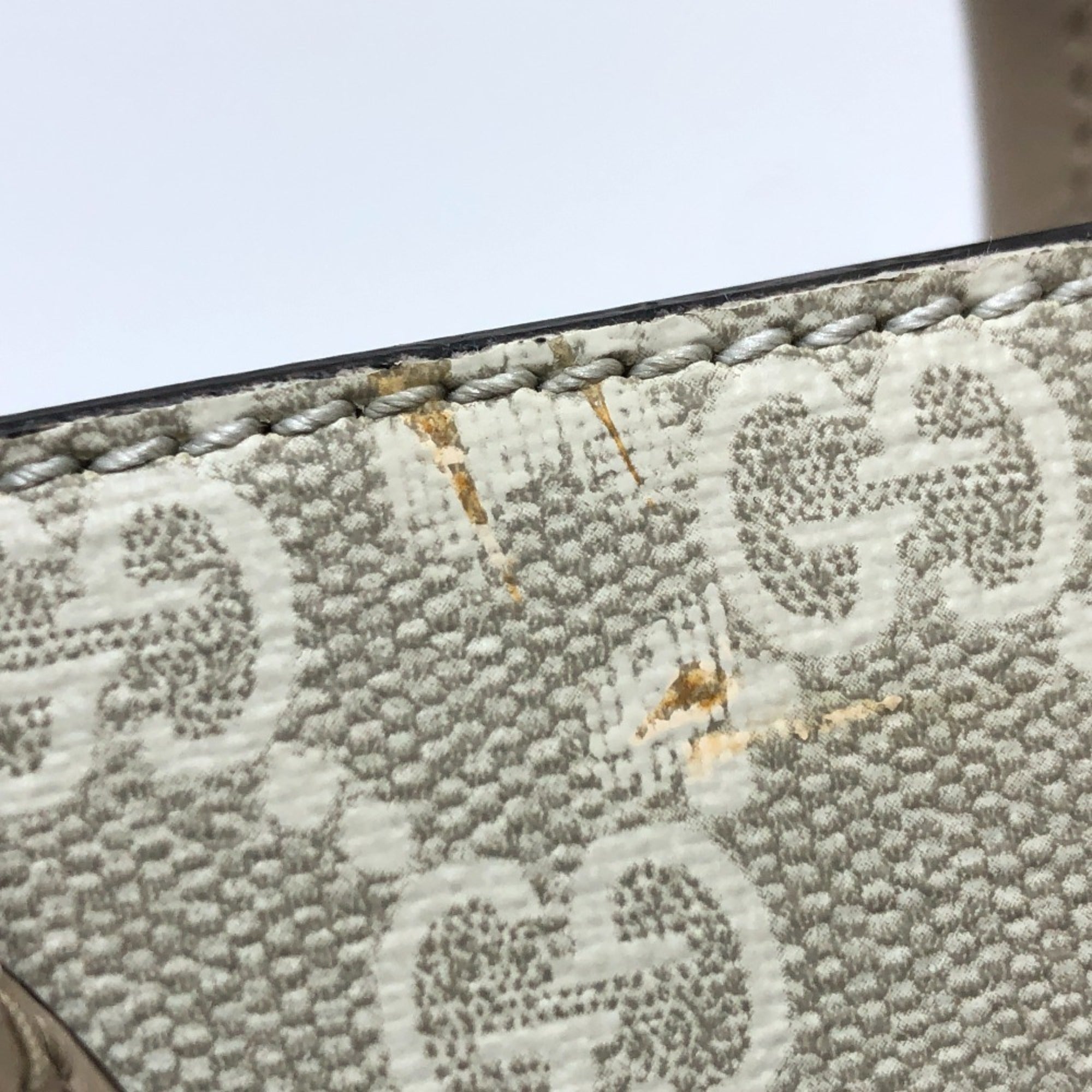 Gucci Light Beige Gg Supreme Shoulder Bag Tote Bag (Pre-Owned)