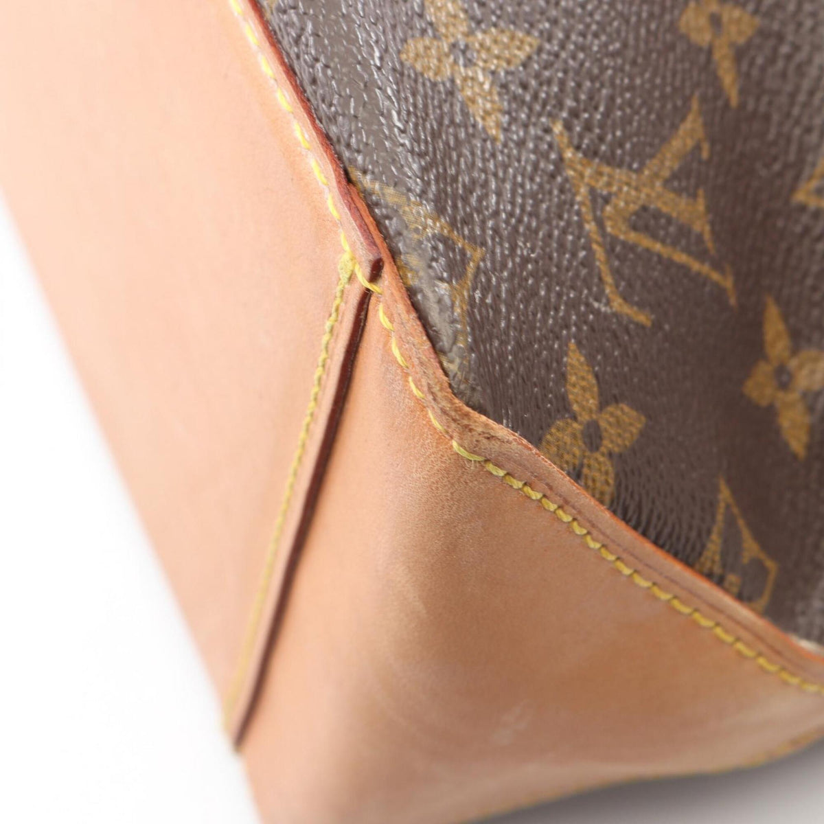Louis Vuitton Brown Coated Canvas Pvc Monogram Leather Handbag Shoulder Bag (Pre-Owned)