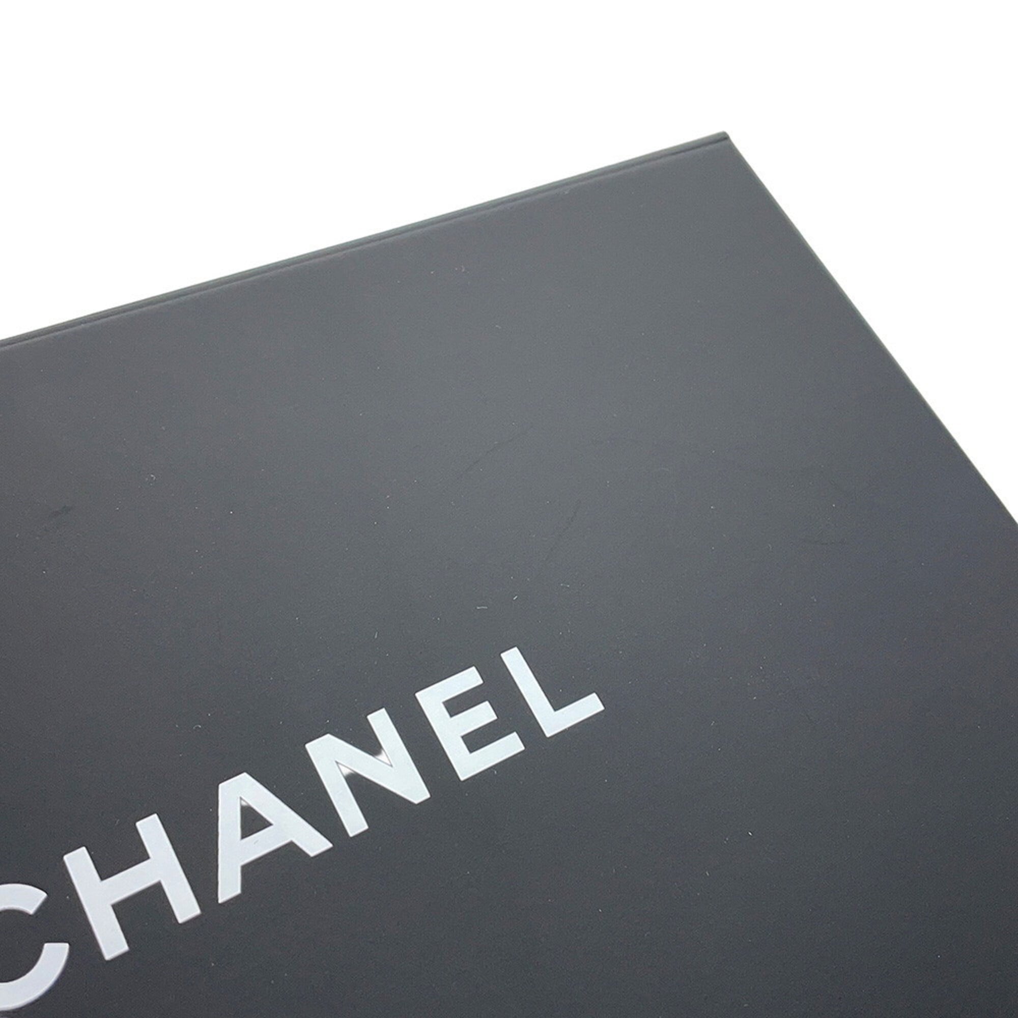 Chanel Matelasse Pink Leather Shoulder Bag (Pre-Owned)