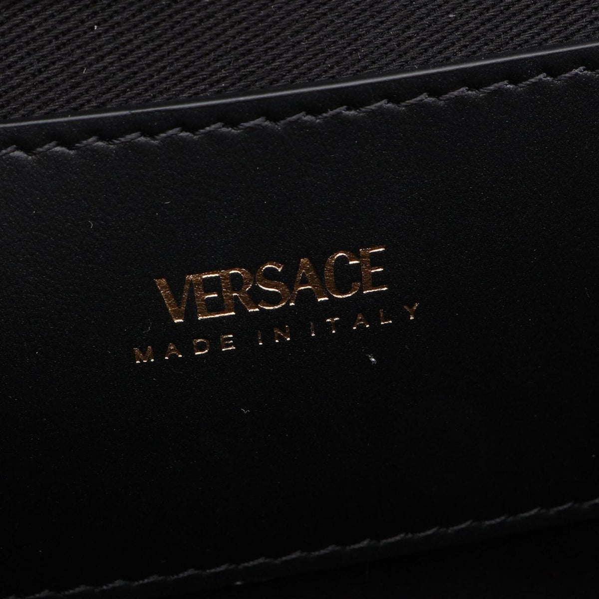 Versace Black Leather Handbag Shoulder Bag (Pre-Owned)