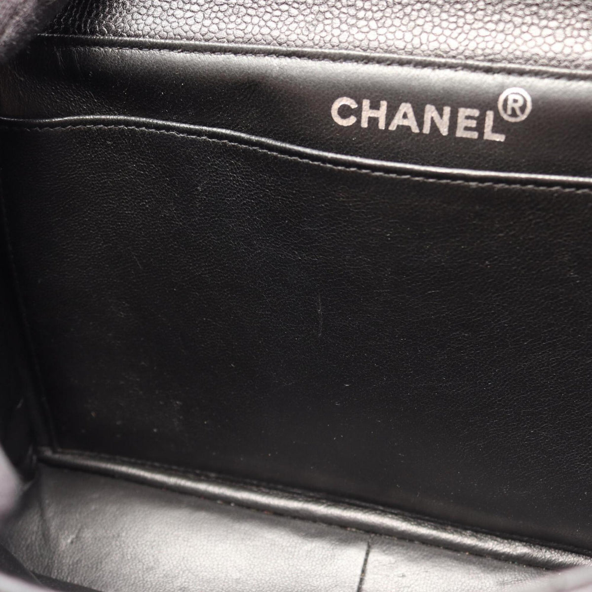 Chanel Matelasse Black Grained Calfskin Handbag (Pre-Owned)