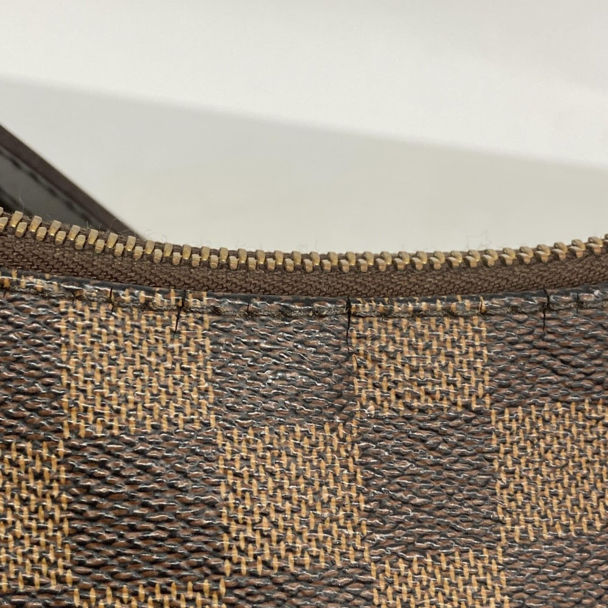 Louis Vuitton Ebene Shoulder Bag (Pre-Owned)