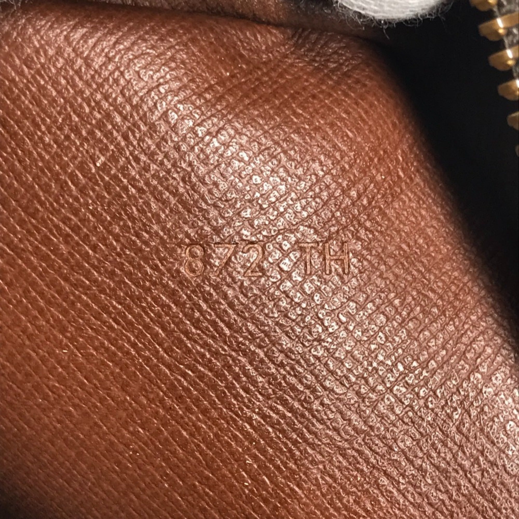 Louis Vuitton Brown Monogram Monogram Pochette Shoulder Bag (Pre-Owned)