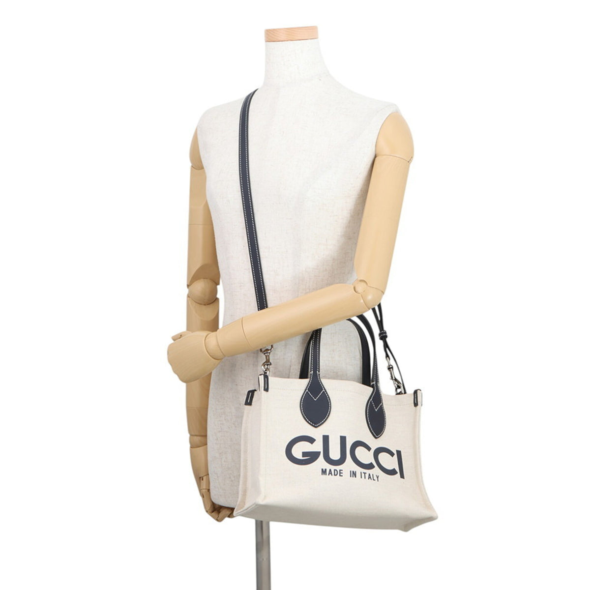 Gucci Beige Navy Canvas Leather Handbag Shoulder Bag (Pre-Owned)