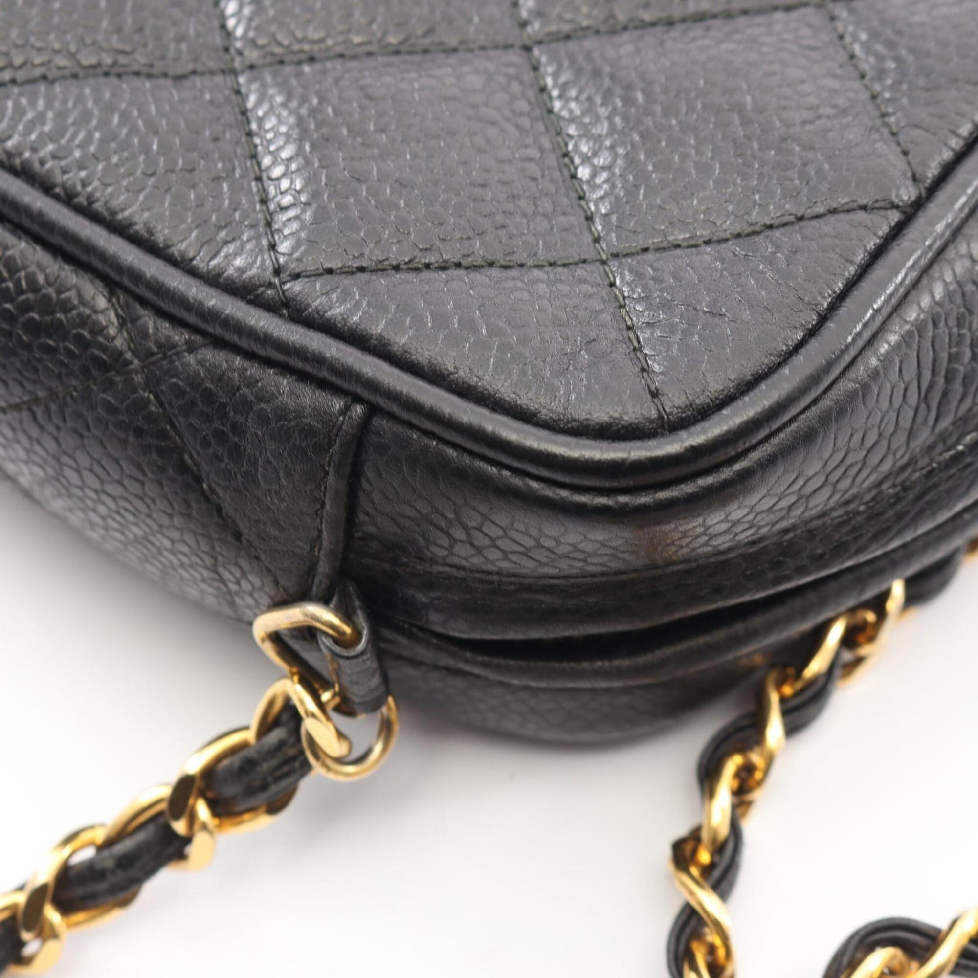 Chanel Matelasse Black Grained Calfskin Handbag Shoulder Bag (Pre-Owned)