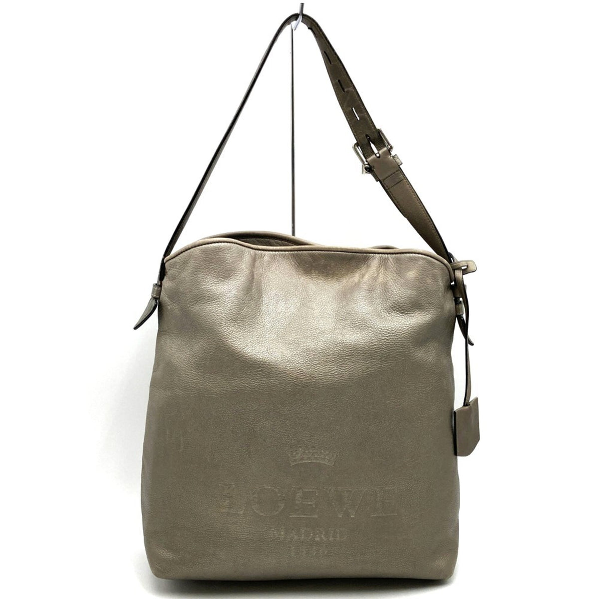 Loewe Metallic Silver Leather Shoulder Bag (Pre-Owned)