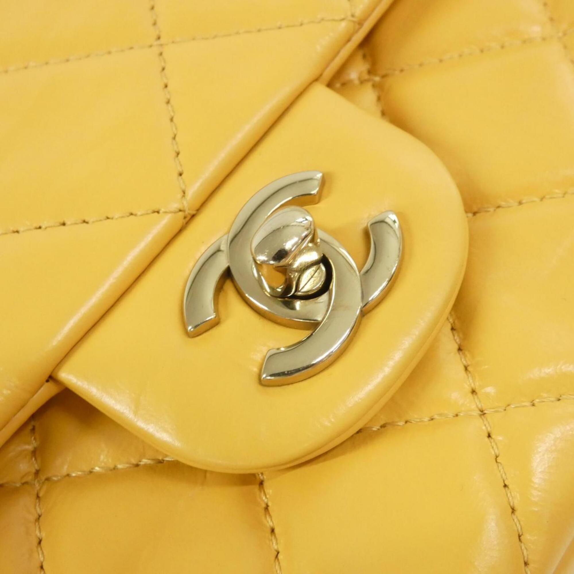 Chanel Yellow Leather Handbag (Pre-Owned)