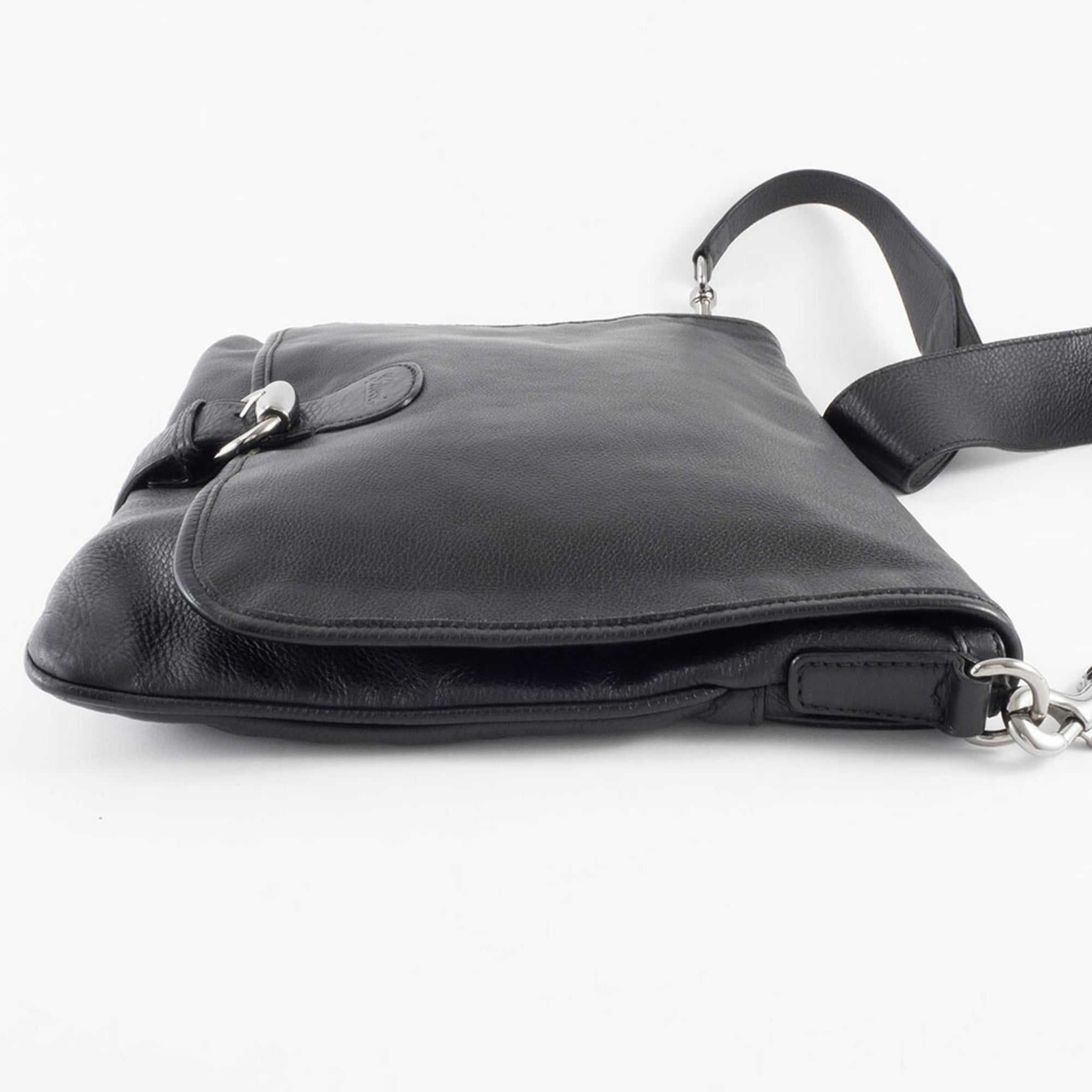 Gucci Black Leather Shoulder Bag (Pre-Owned)