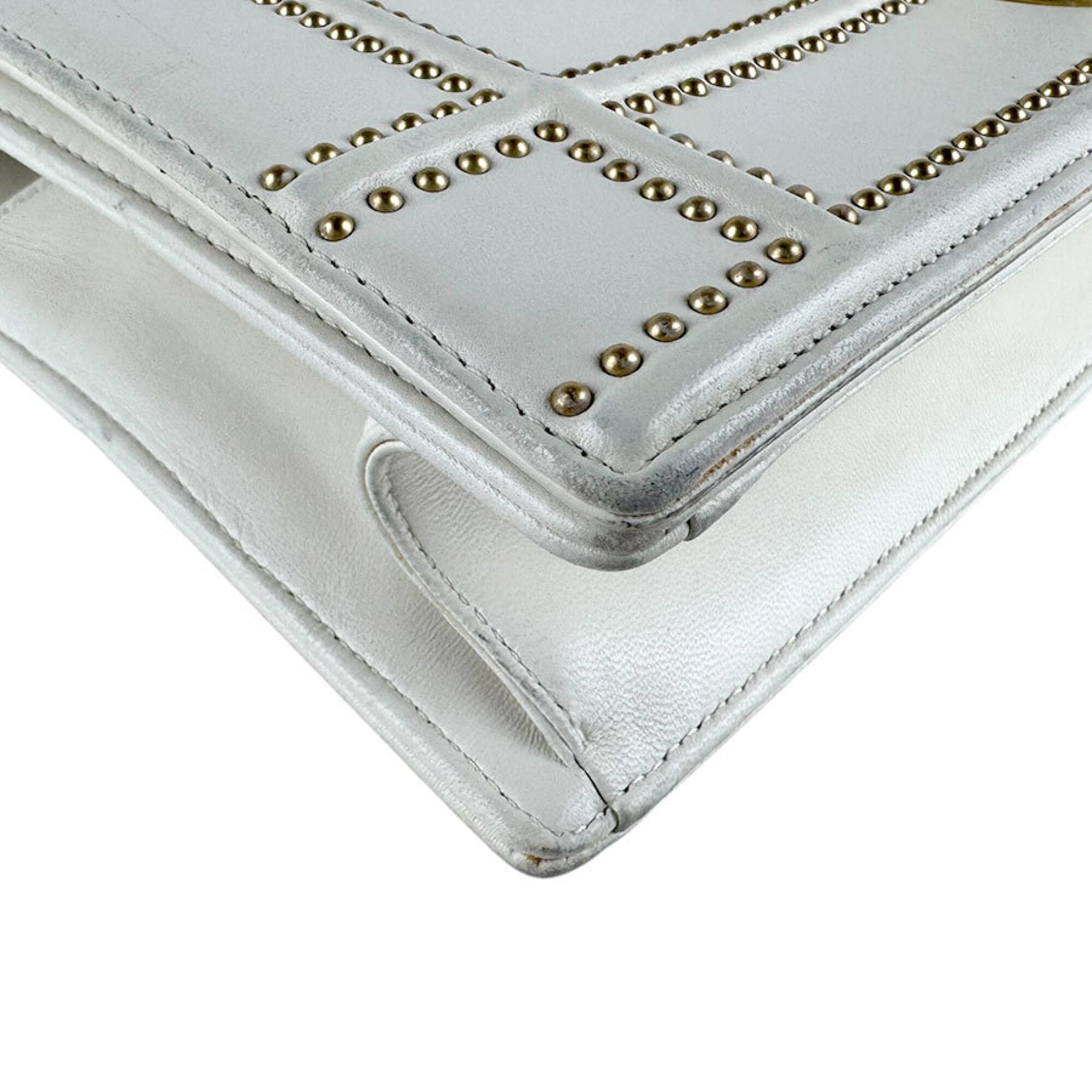 Christian Dior White Leather Shoulder Bag (Pre-Owned)