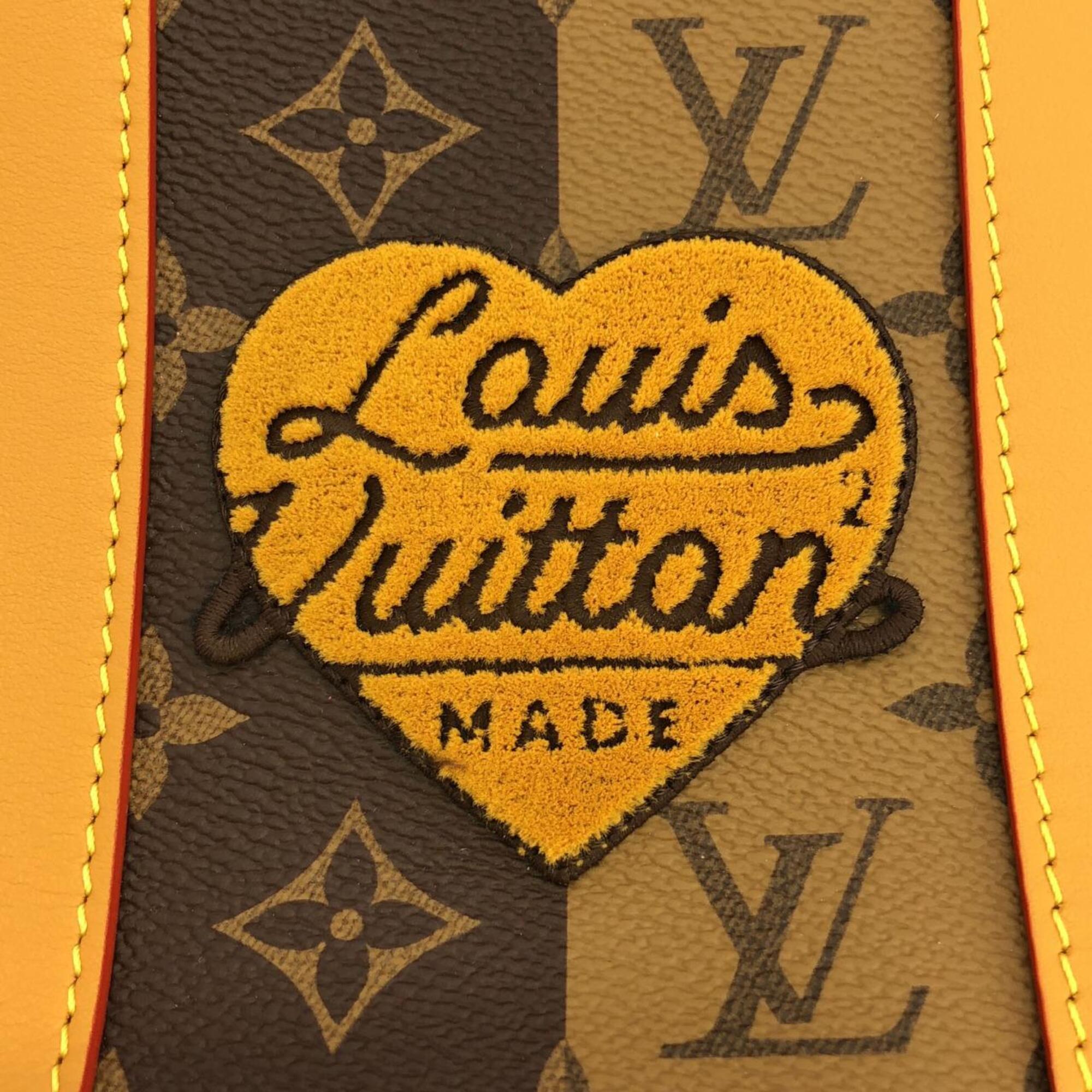 Louis Vuitton Marron Coated Canvas Shoulder Bag (Pre-Owned)