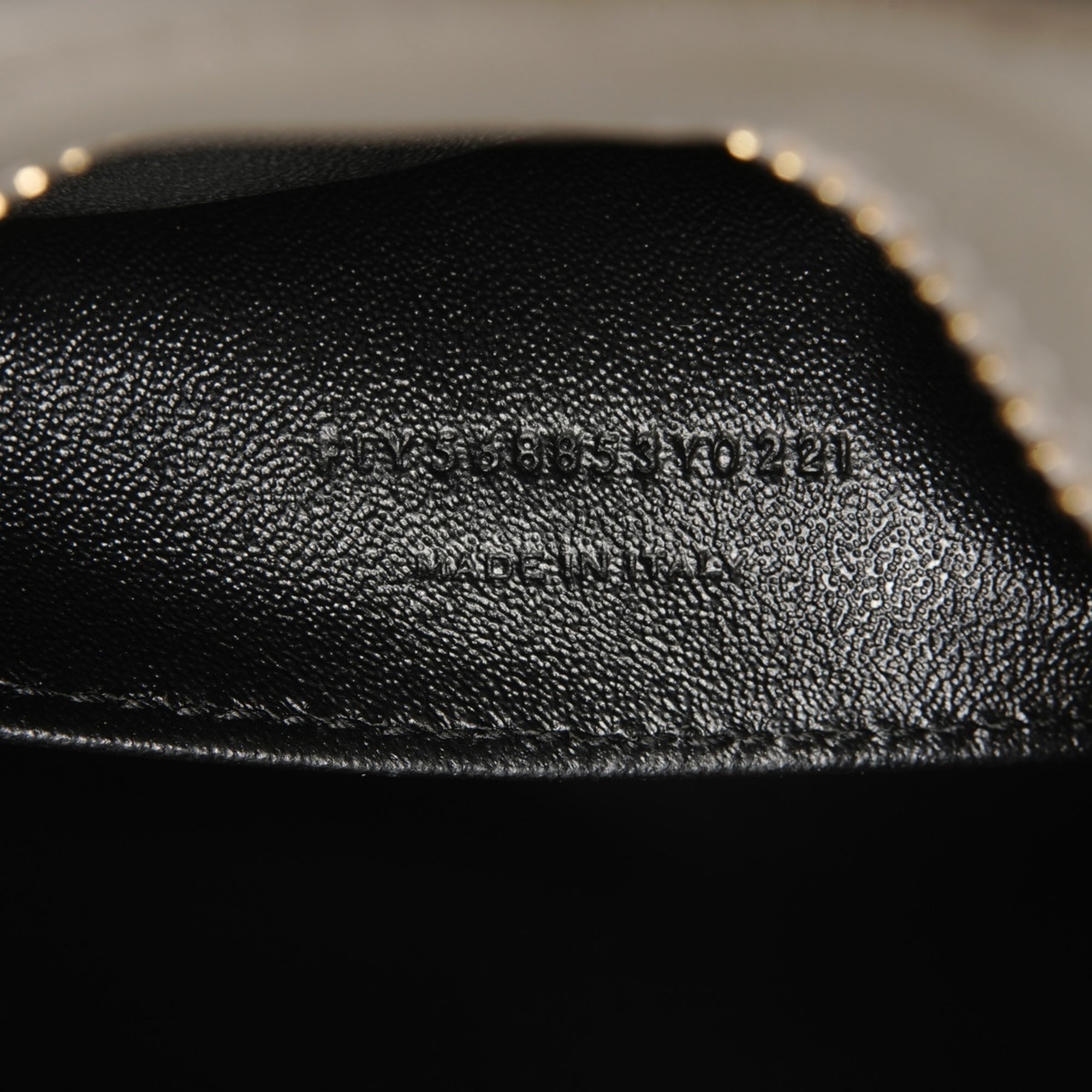 Yves Saint Laurent Gray Shoulder Bag (Pre-Owned)