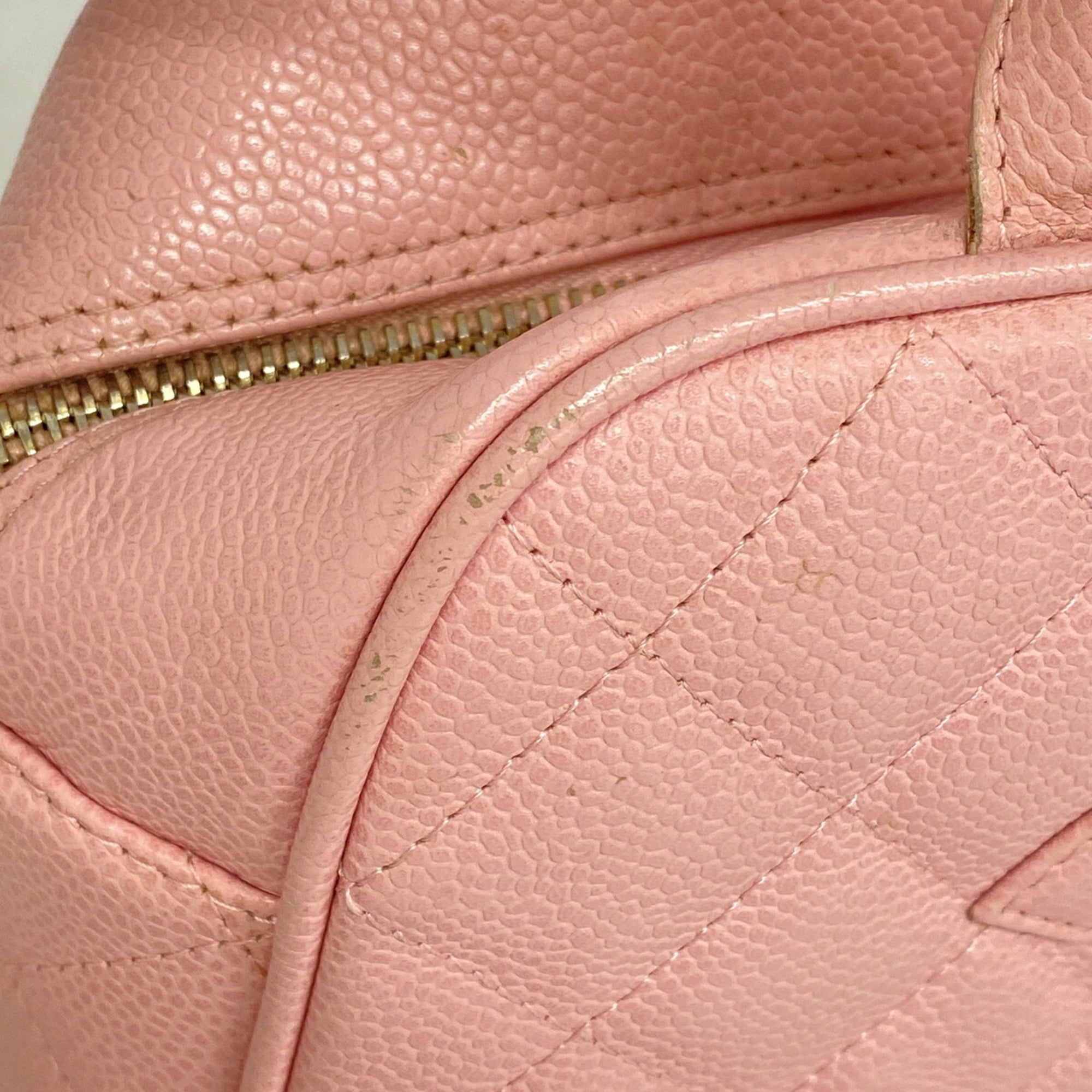 Chanel Pink Grained Calfskin Handbag (Pre-Owned)