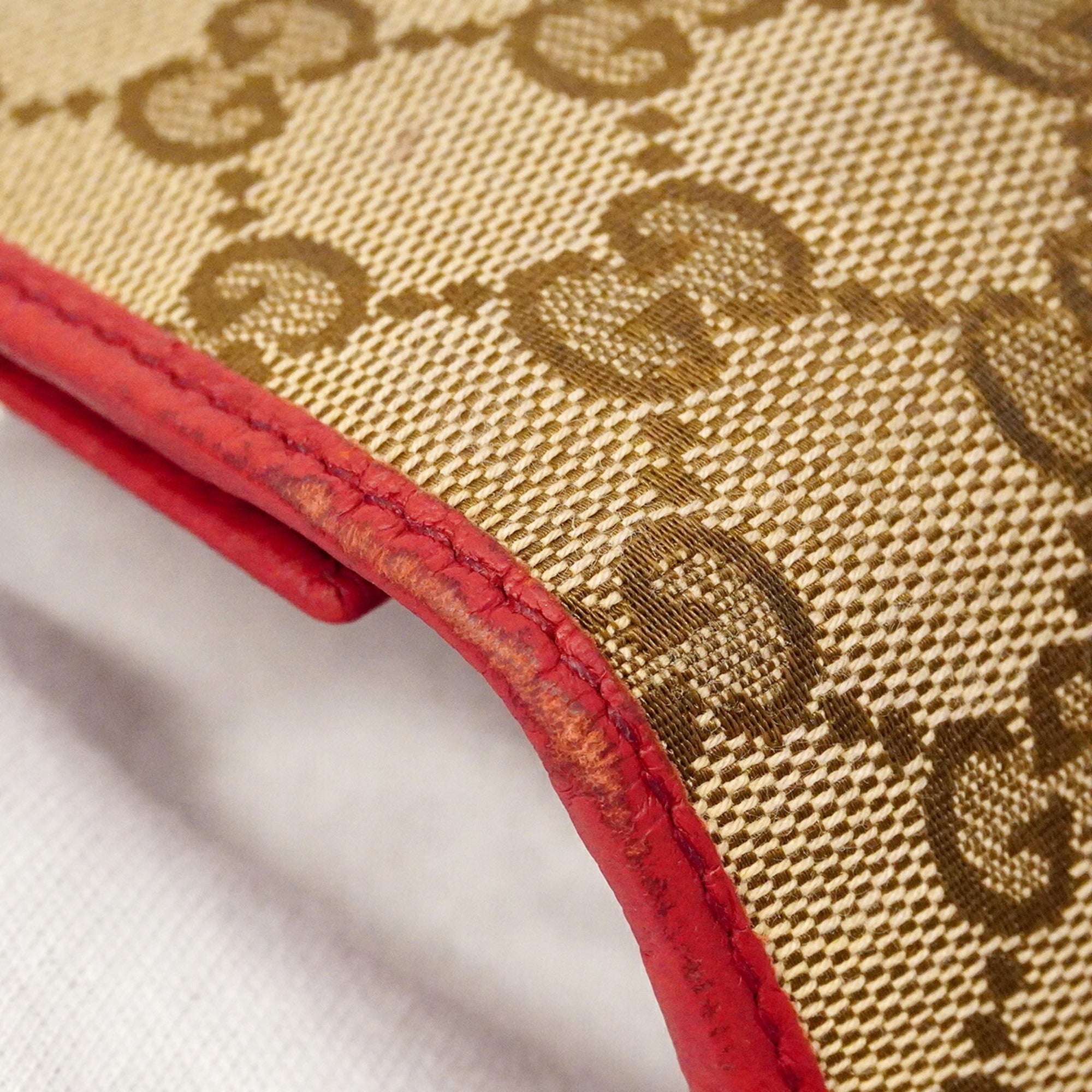 Gucci Beige Red Color Canvas Long Wallet (Bi-Fold) (Pre-Owned)