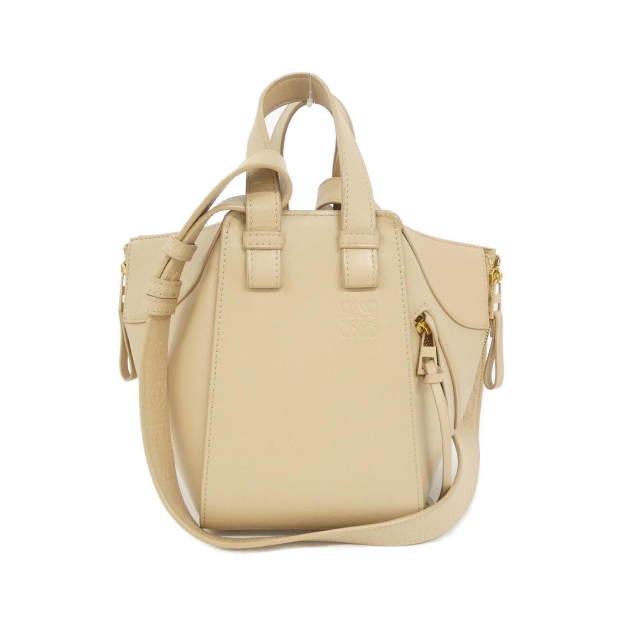 Loewe Beige Leather Shoulder Bag (Pre-Owned)