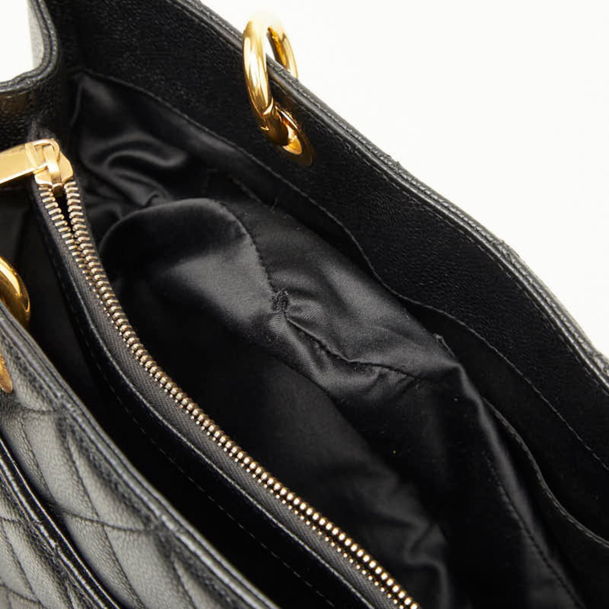 Chanel Black Grained Calfskin Shoulder Bag Tote Bag (Pre-Owned)