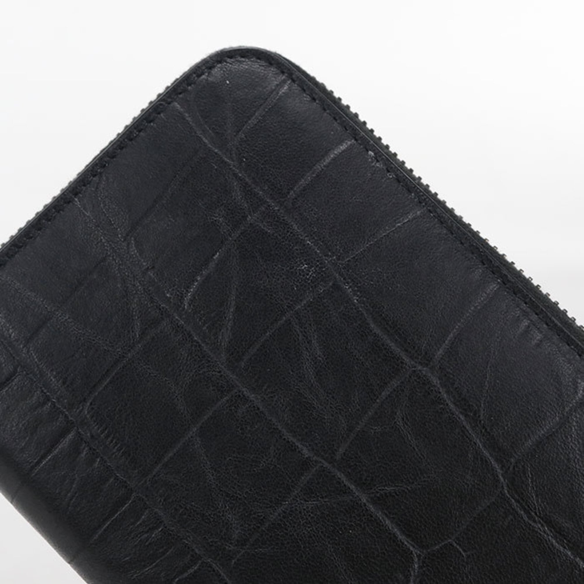 Saint Laurent Black Leather Long Wallet (Bi-Fold) (Pre-Owned)