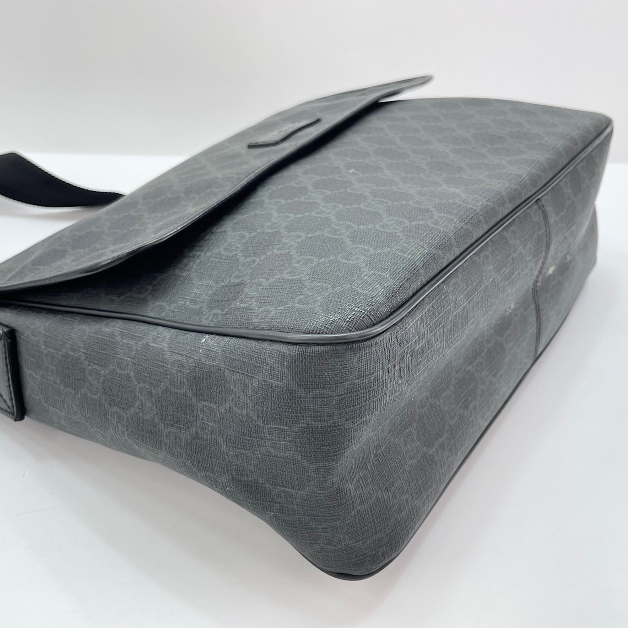 Gucci Black (Pre-Owned)