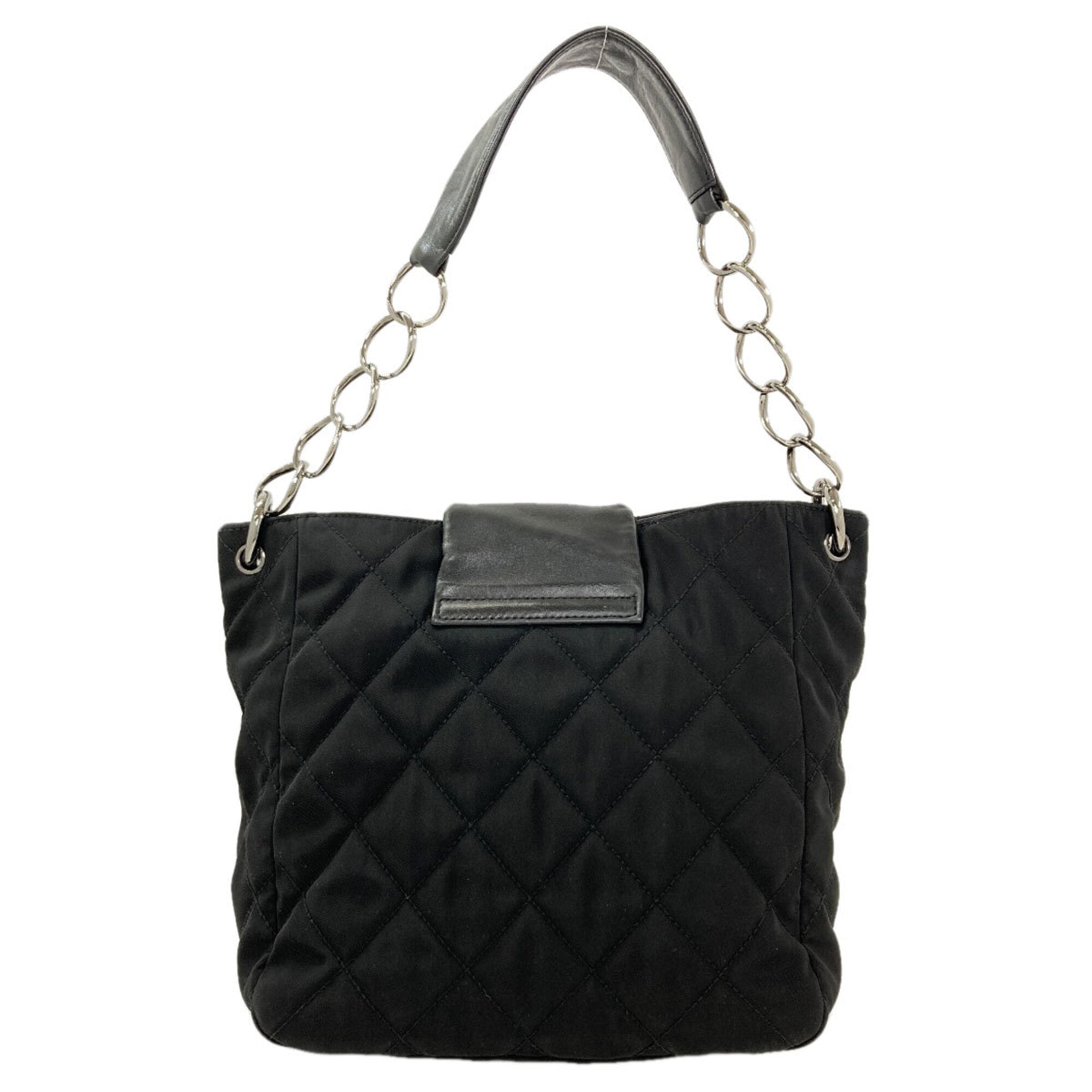 Chanel Matelasse Black Nylon Leather Shoulder Bag (Pre-Owned)