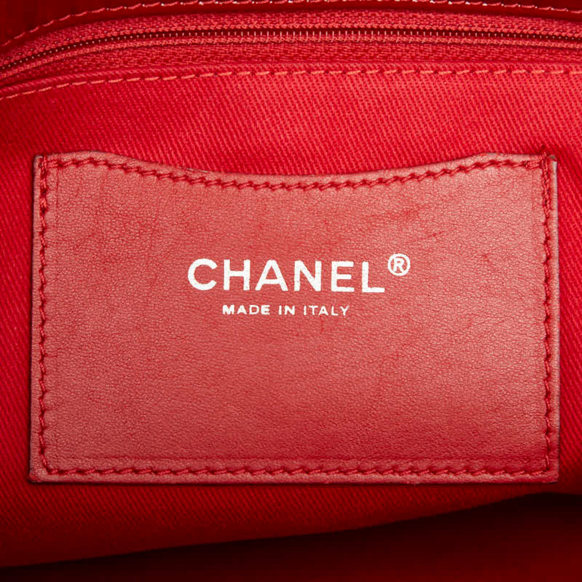Chanel Red Color Leather Shoulder Bag Tote Bag (Pre-Owned)
