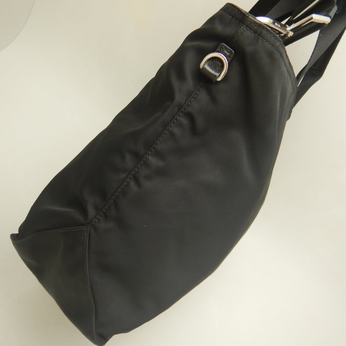 Prada Nero Nylon Tote Bag (Pre-Owned)