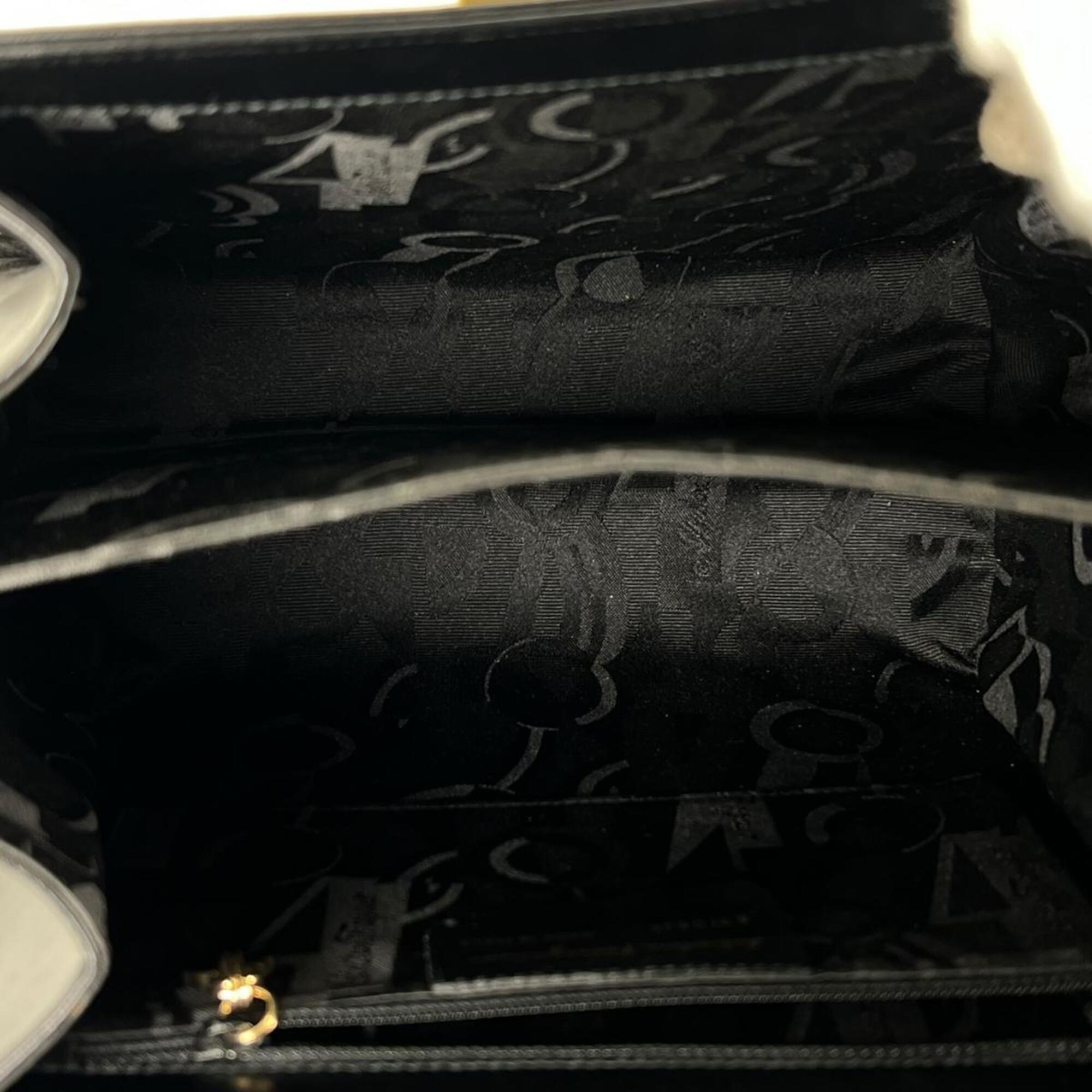 Salvatore Ferragamo Black Leather Handbag (Pre-Owned)
