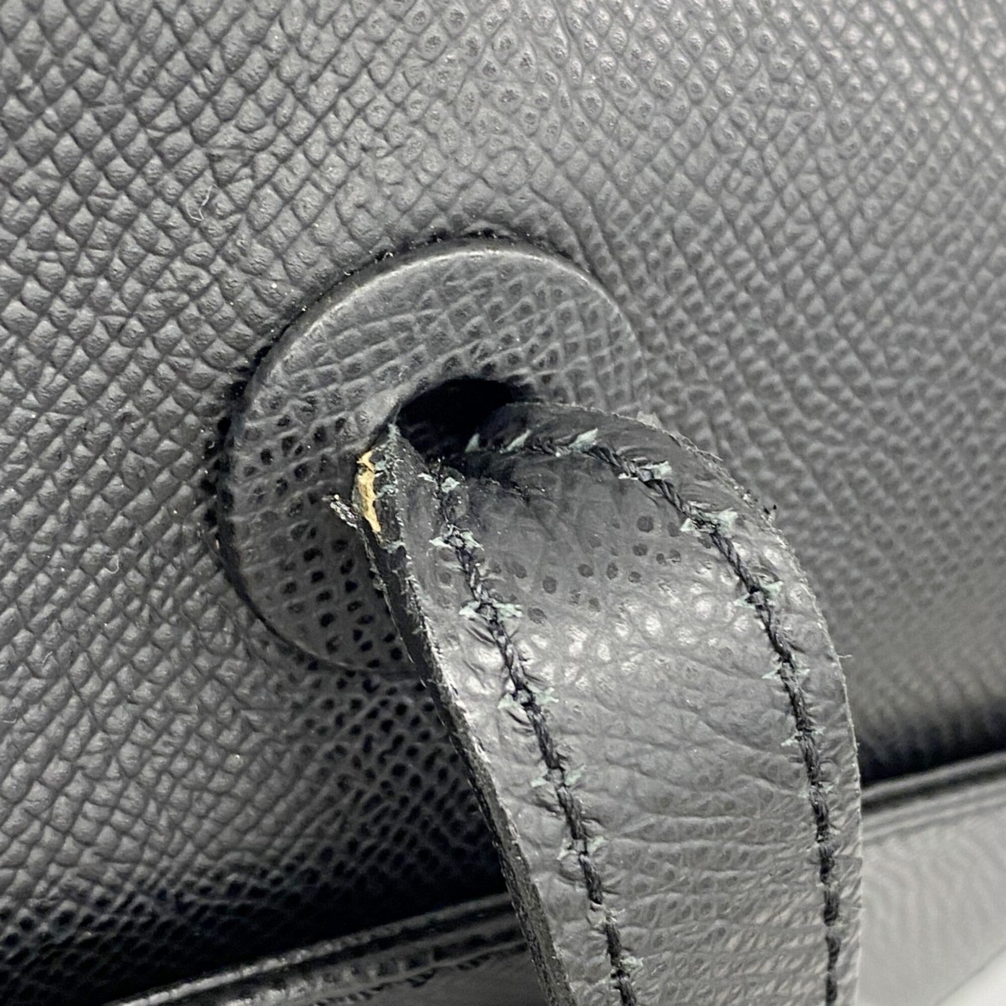 Chanel Black Leather Tote Bag (Pre-Owned)