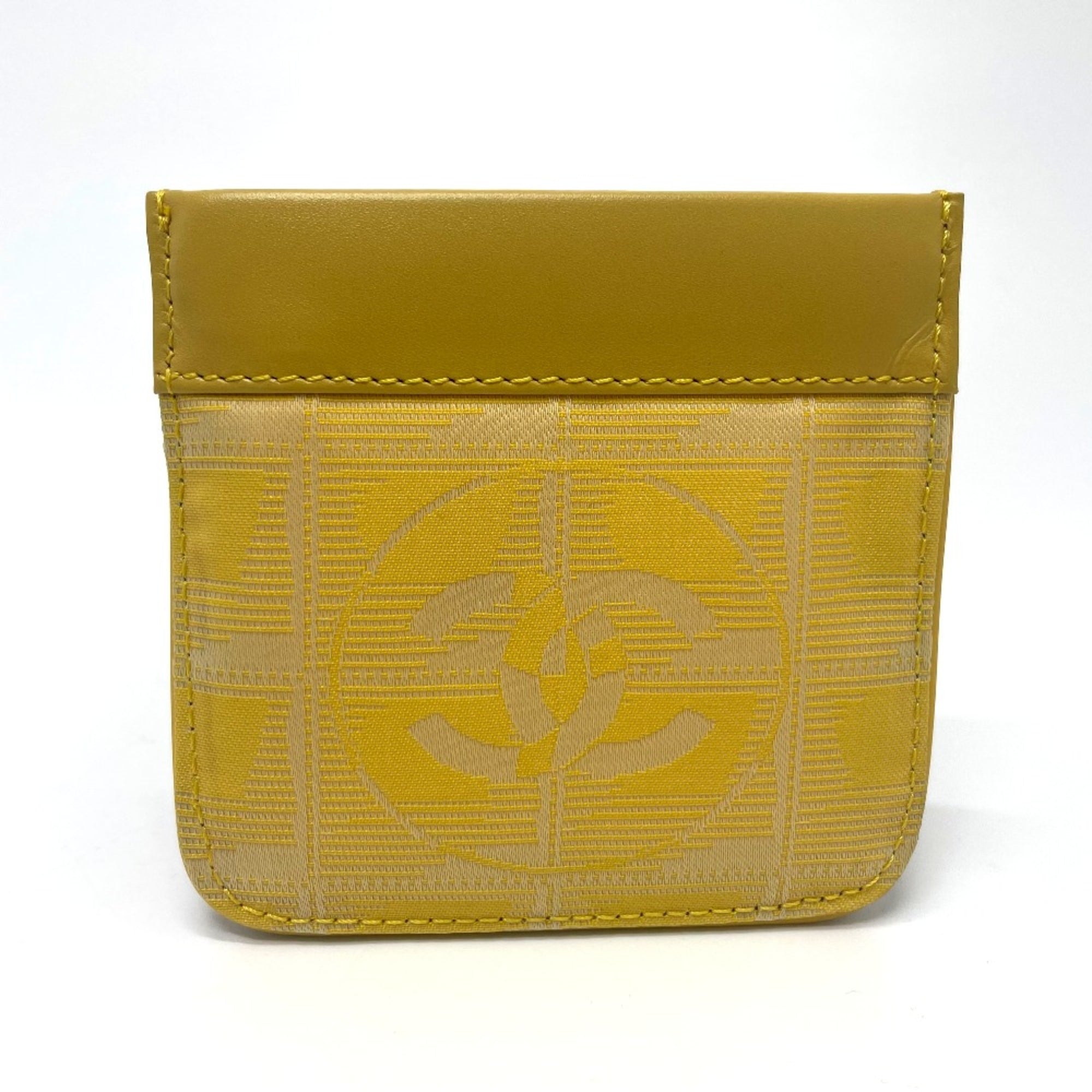 Chanel Yellow Leather Coin Purse/Coin Case (Pre-Owned)