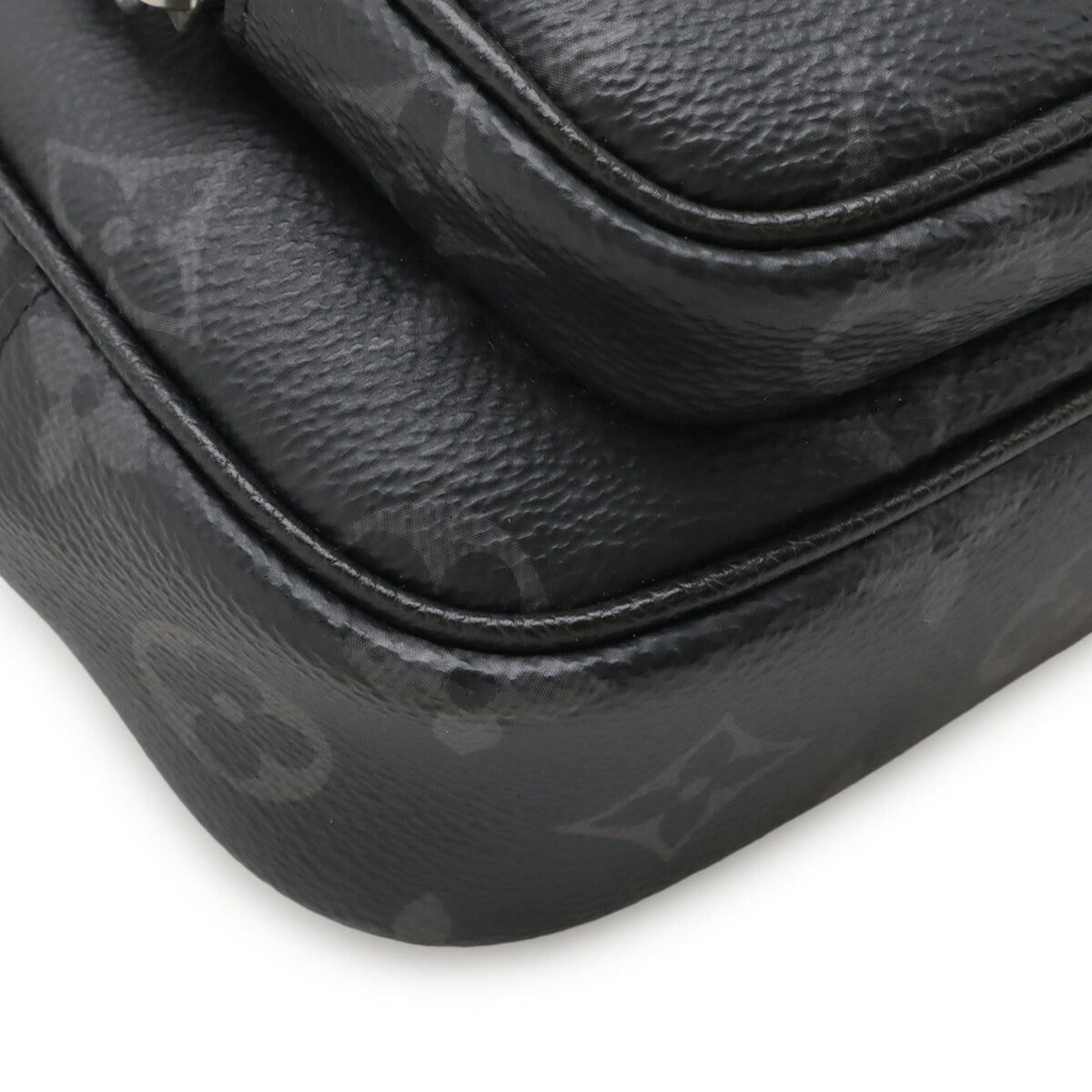 Louis Vuitton Black Gray Monogram Eclipse Canvas Pochette Pouch Shoulder Bag Sling Bag (Pre-Owned)