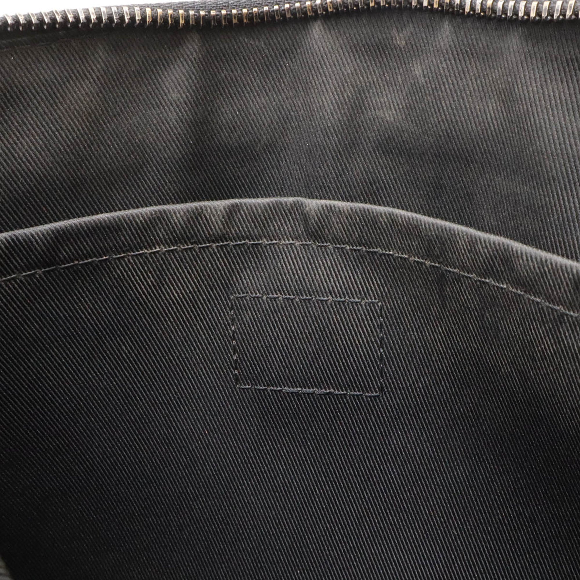 Louis Vuitton Black Noir Leather Clutch Bag Pochette (Pre-Owned)