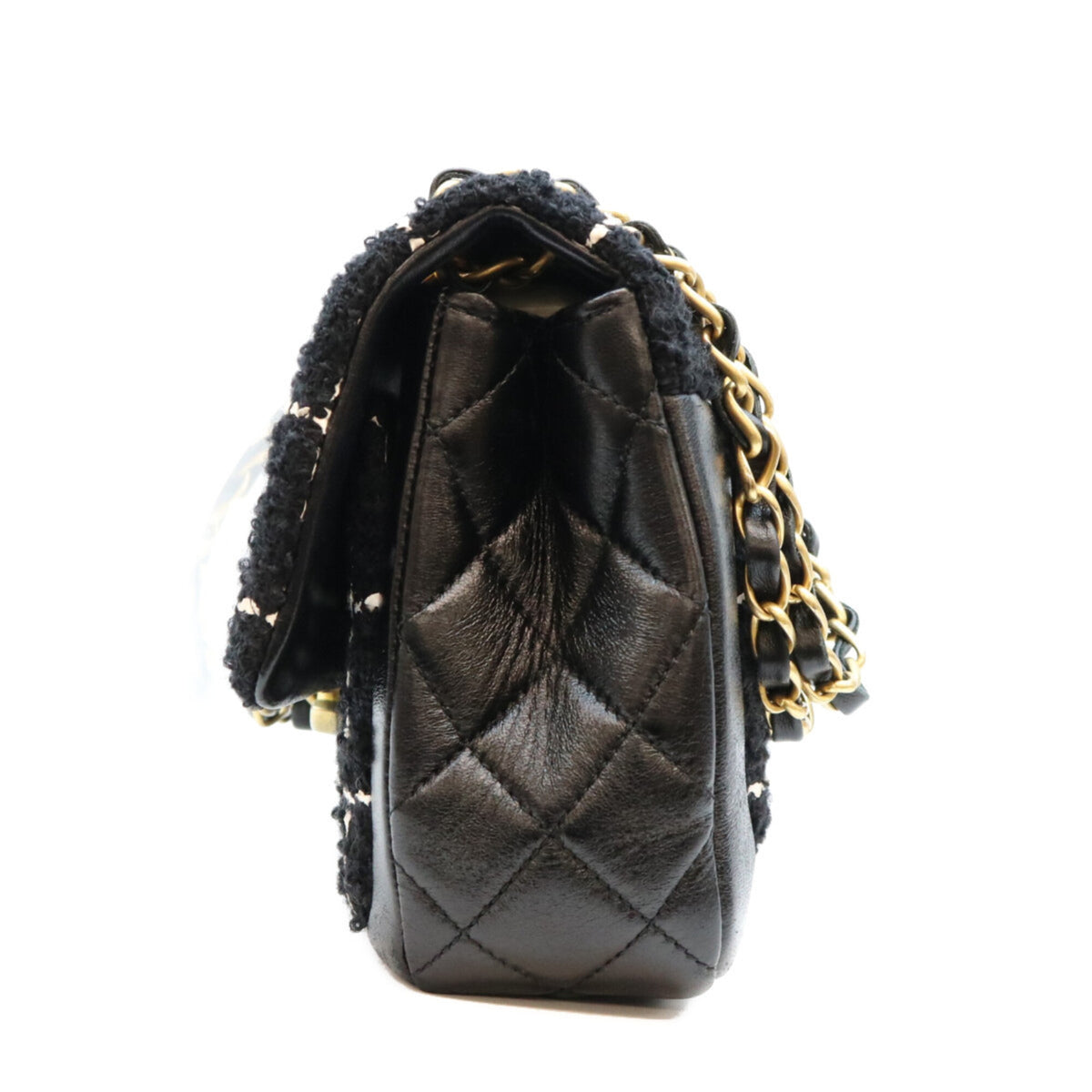 Chanel Black Tweed Shoulder Bag (Pre-Owned)