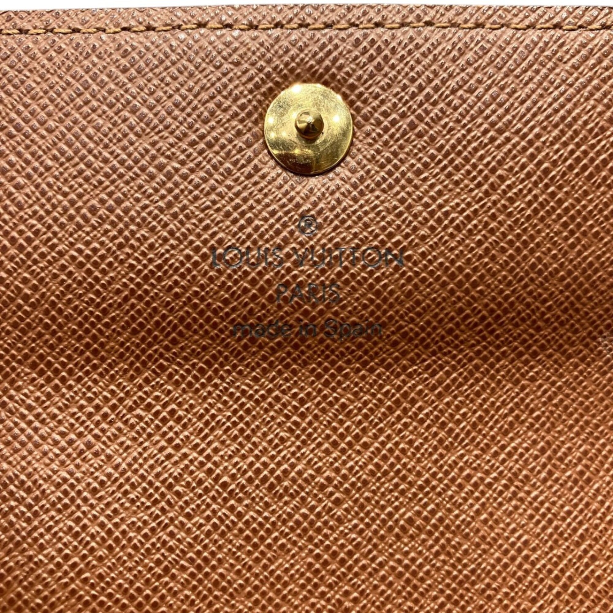 Louis Vuitton Monogram Brown Pvc Wallet (Tri-Fold) (Pre-Owned)