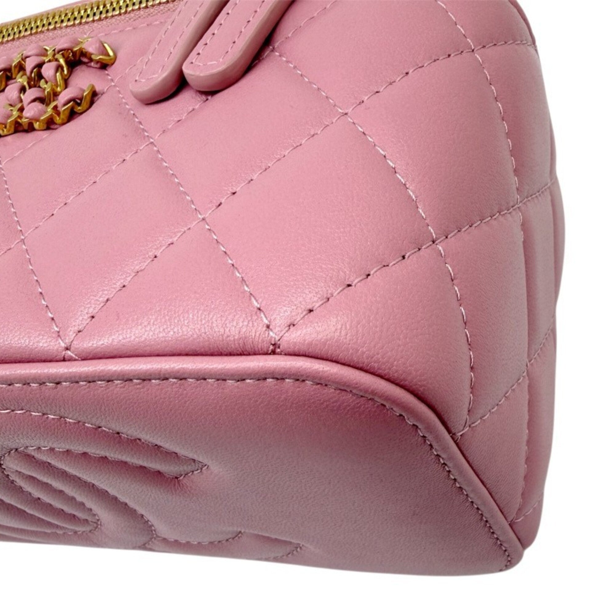 Chanel Pink Leather Handbag Shoulder Bag (Pre-Owned)