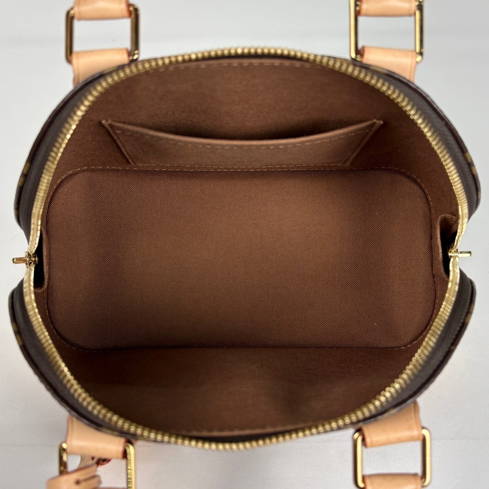 Louis Vuitton Brown Monogram Handbag (Pre-Owned)