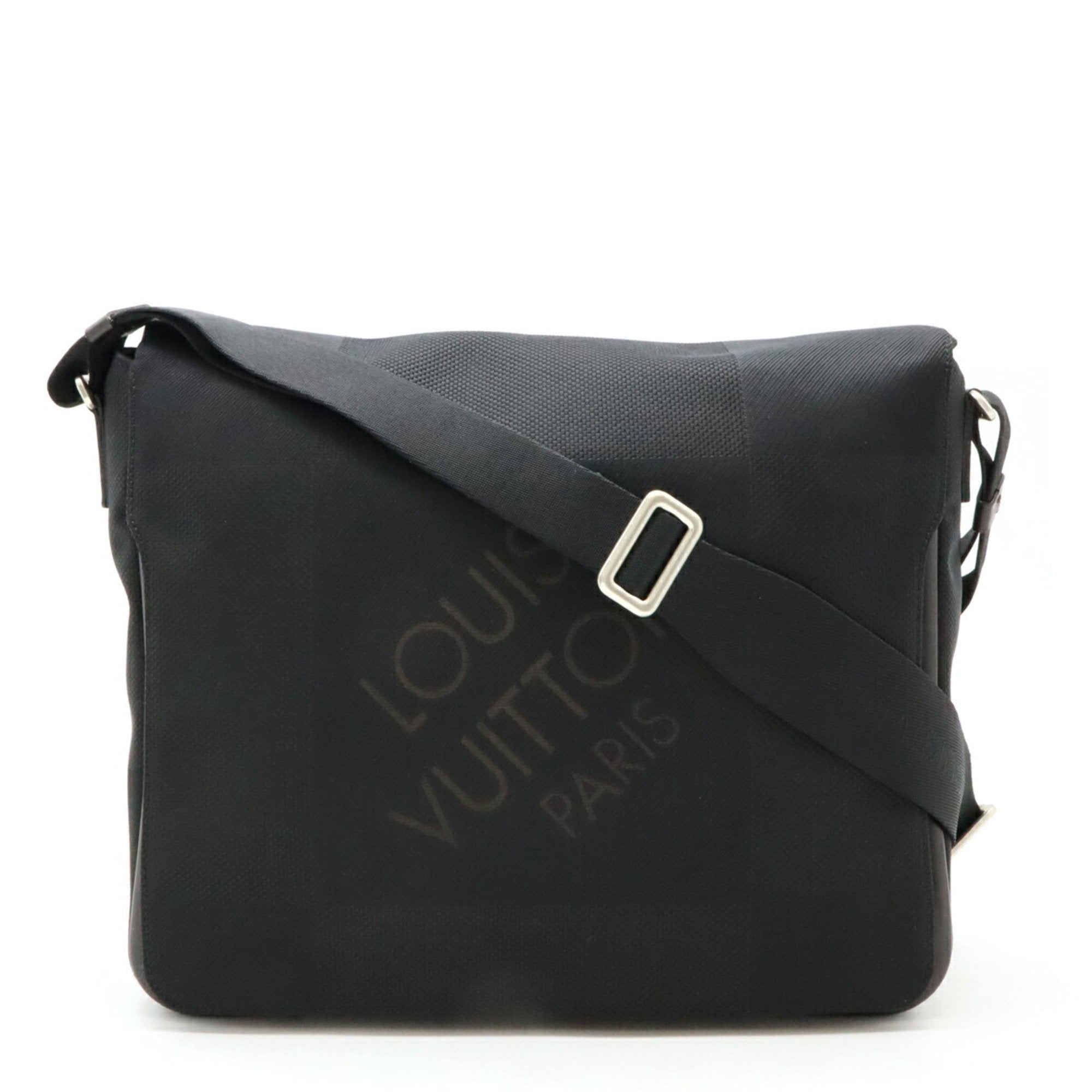 Louis Vuitton Black Noir Damier Geant Shoulder Bag (Pre-Owned)