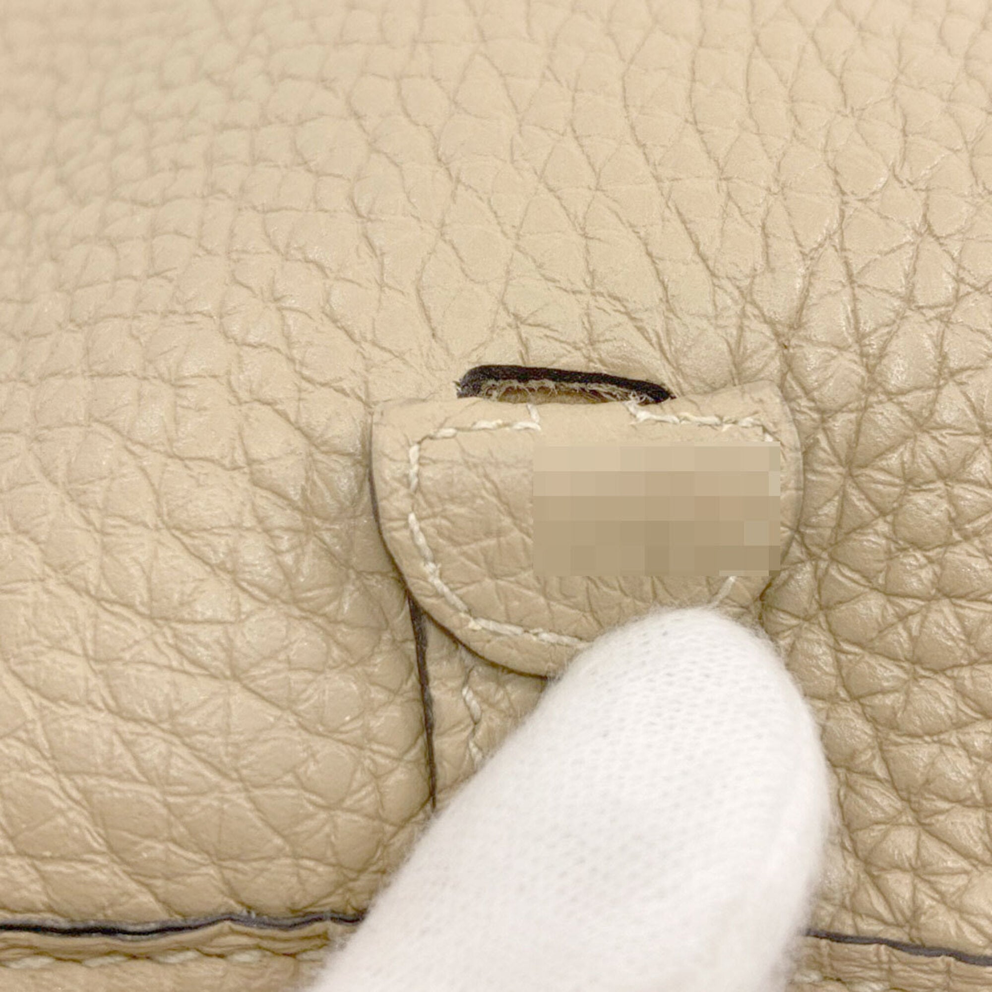 Hermes Beige Taurillon Clemence Leather Shoulder Bag (Pre-Owned)
