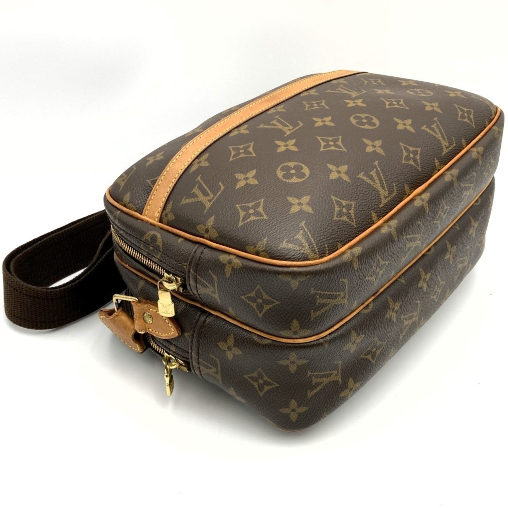 Louis Vuitton Brown Monogram Monogram Shoulder Bag (Pre-Owned)