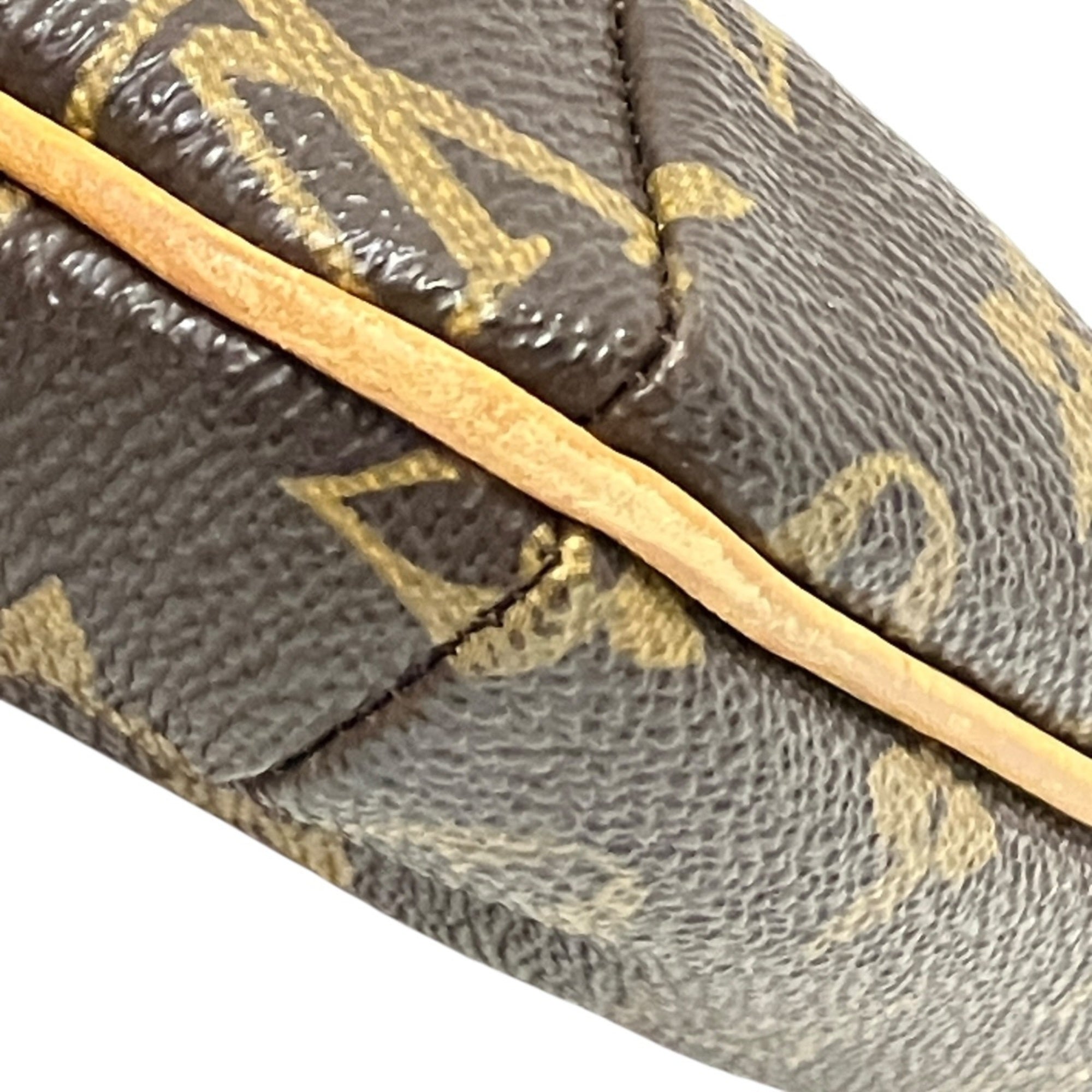 Louis Vuitton Brown Monogram Shoulder Bag (Pre-Owned)