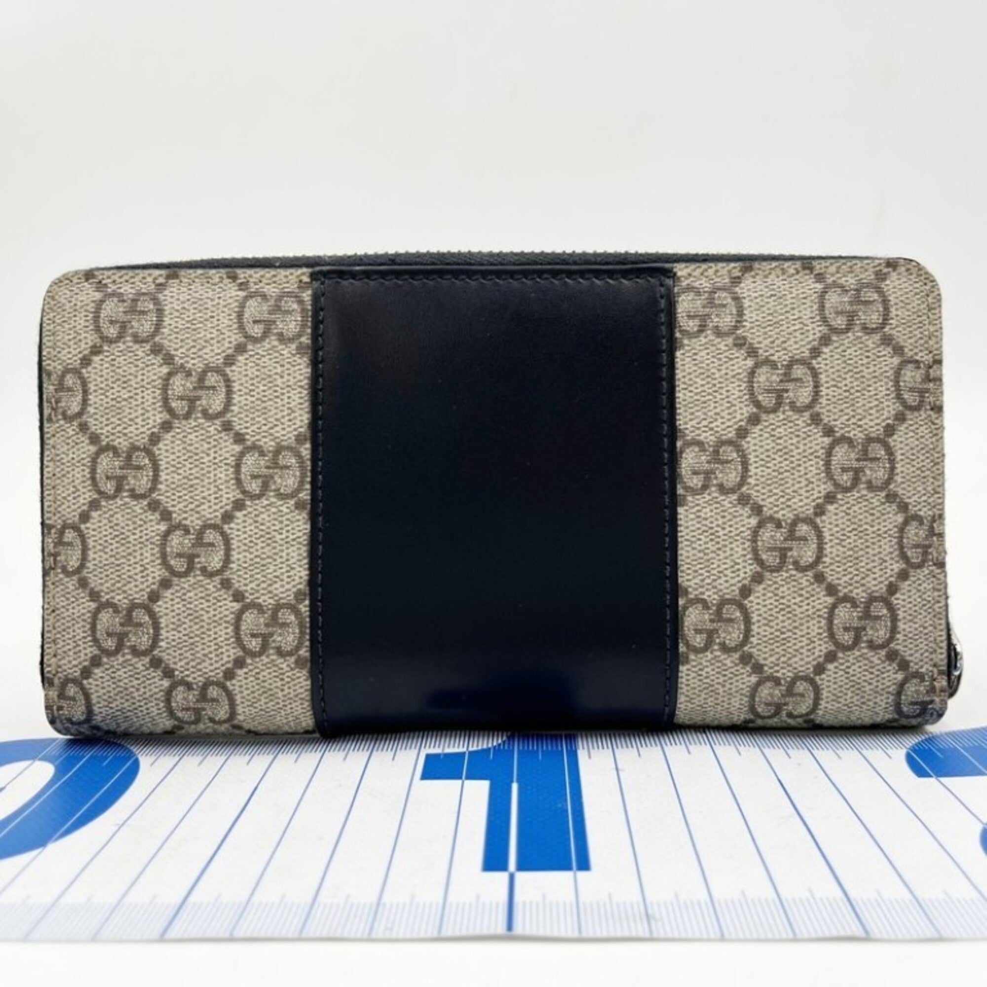 Gucci Beige Black Gg Supreme Leather Long Wallet (Bi-Fold) (Pre-Owned)