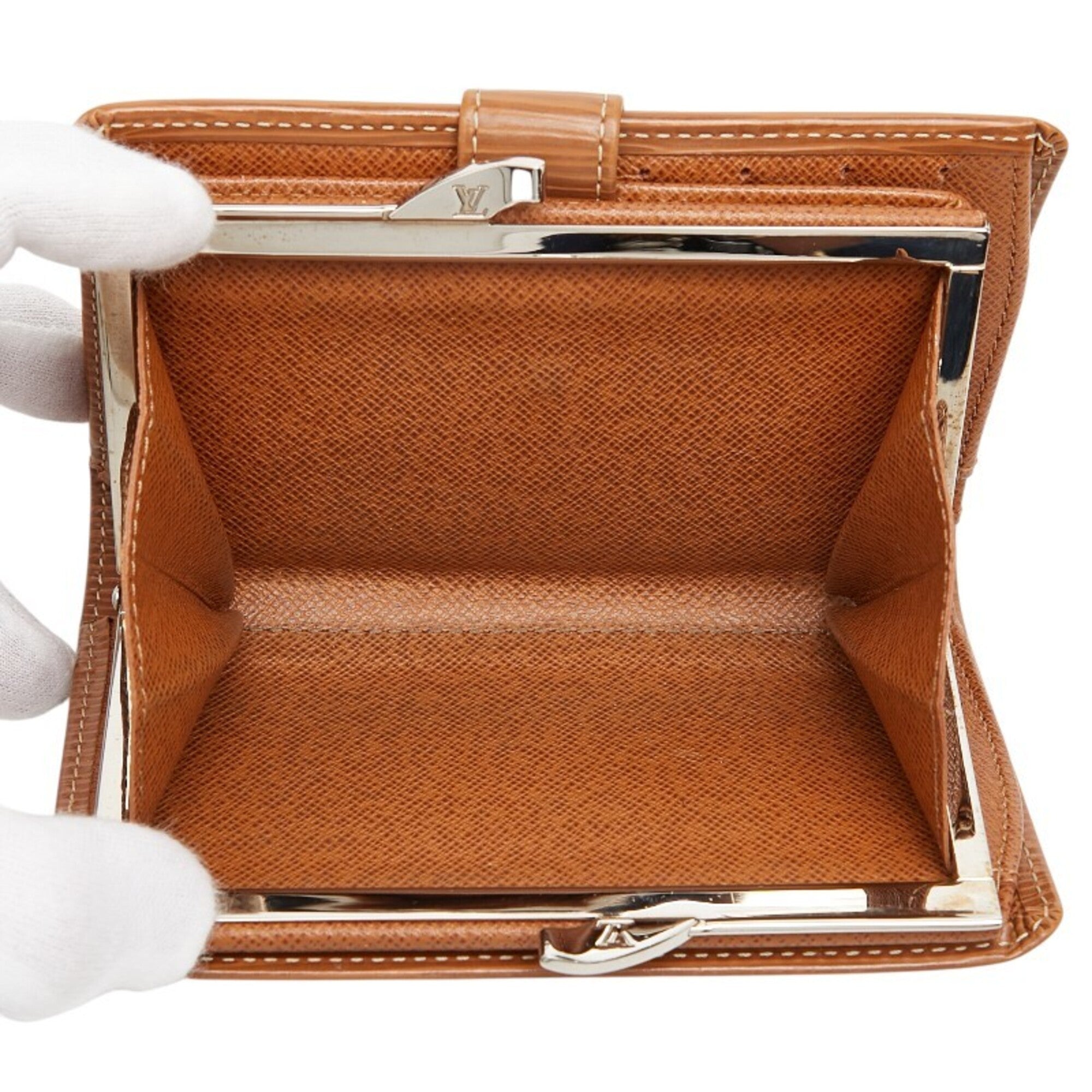 Louis Vuitton Kenyan Brown Leather Wallet (Bi-Fold) (Pre-Owned)
