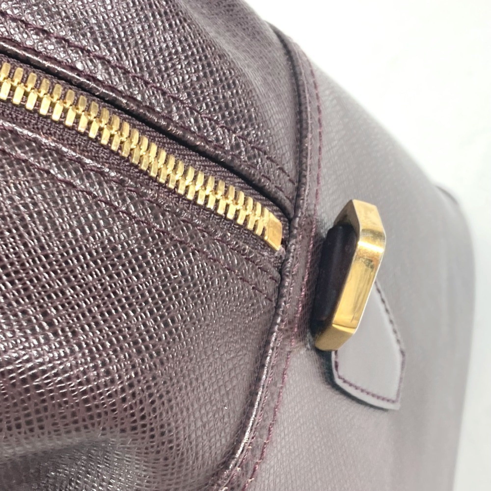 Louis Vuitton Acajou Taiga Leather Boston Bag Handbag (Pre-Owned)
