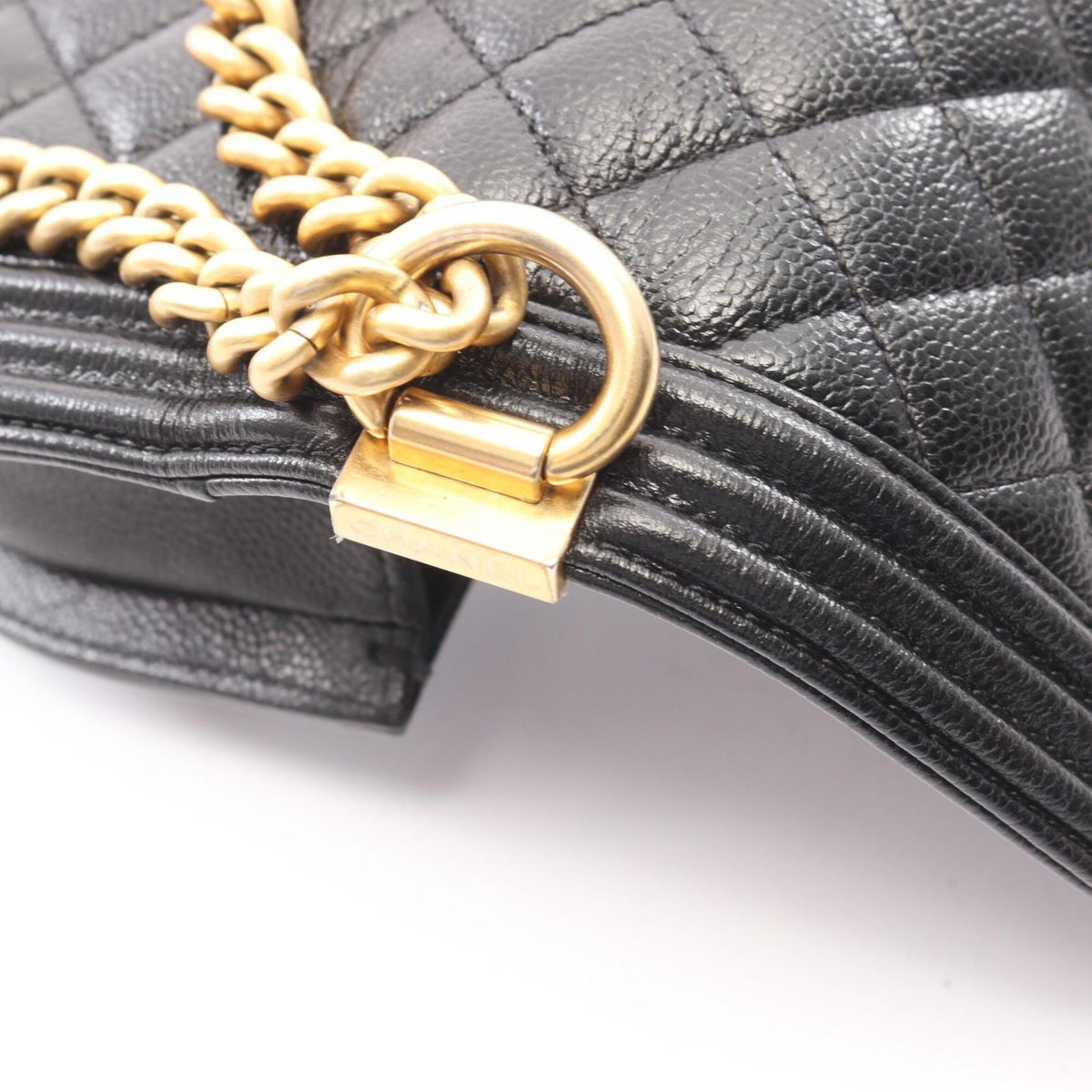 Chanel Black Grained Calfskin Handbag Shoulder Bag (Pre-Owned)